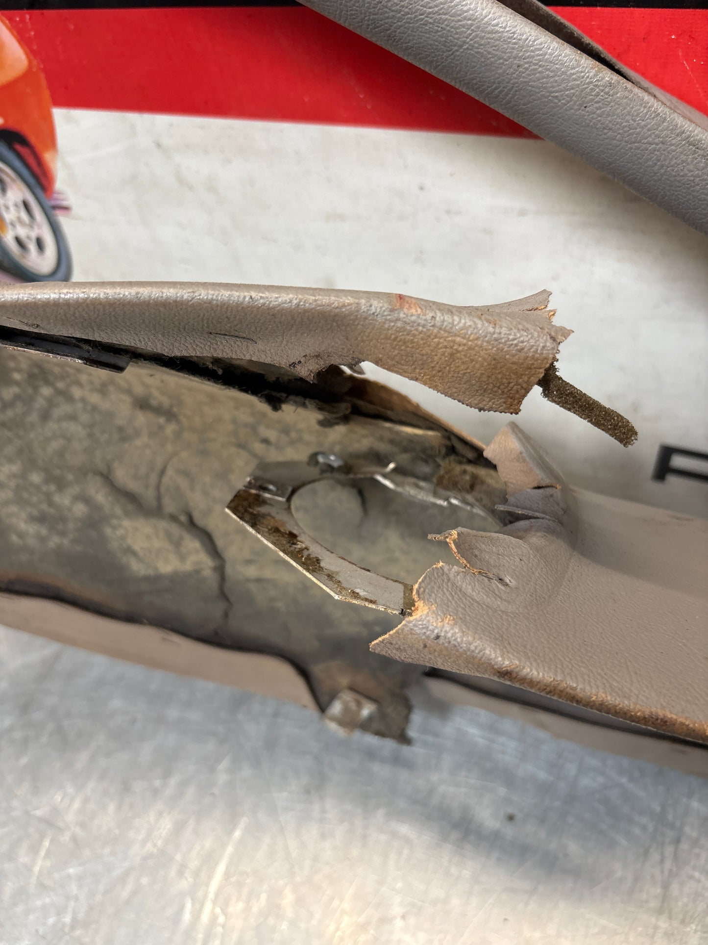 Porsche 928 left side lower side trim panel, grey used 92855502157
