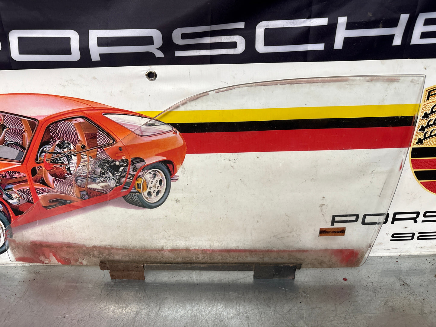 Porsche 924/ 944 Left side door glass, clear, used 94454202301