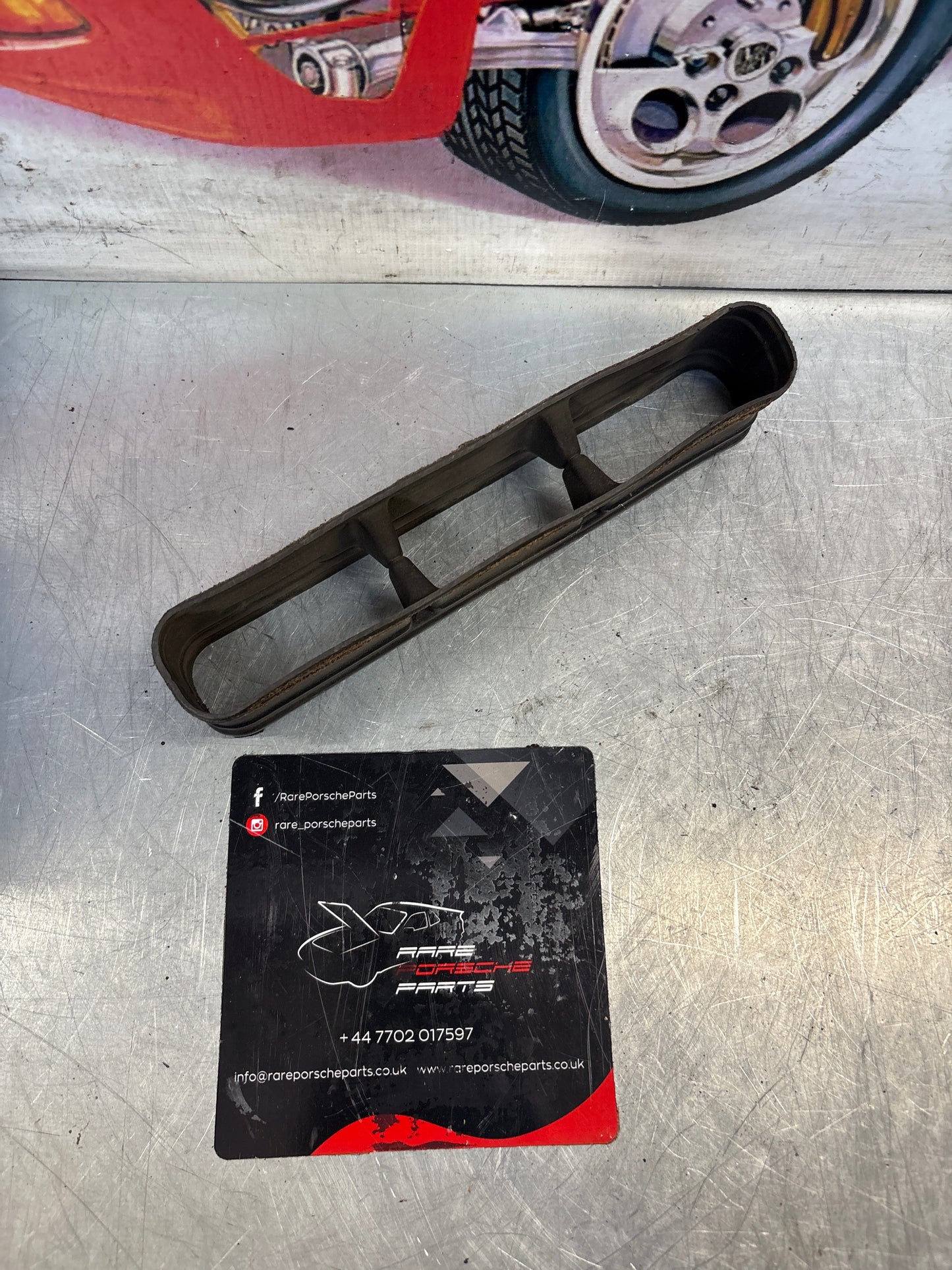 Porsche 924/944 (1980-1985) Heater Air Chamber Adaptor 94457206500, used