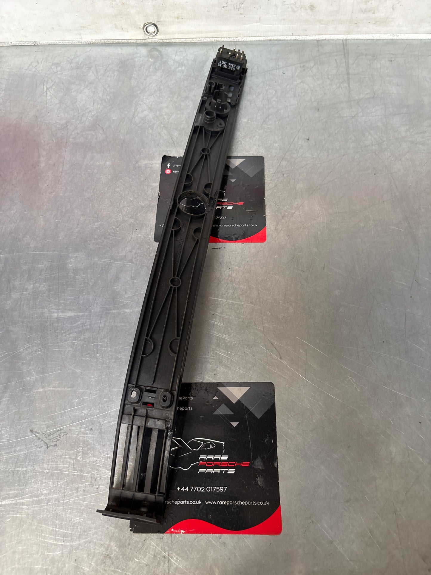 Porsche 944/968 oval dash switch surround trim 94455243600 used, LHD