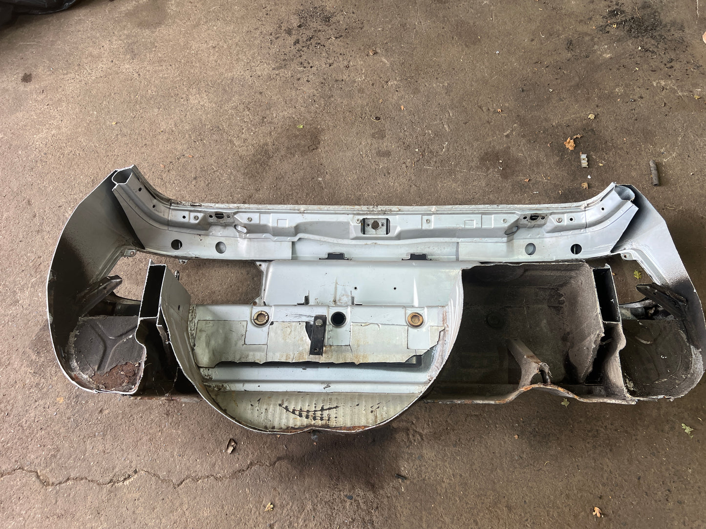 Porsche 924  rear panel cut used