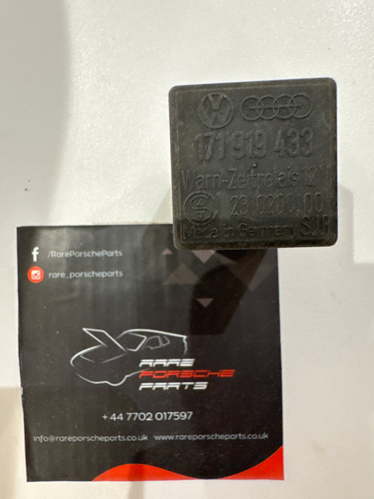 Porsche seat belt warning relay 171919433 used