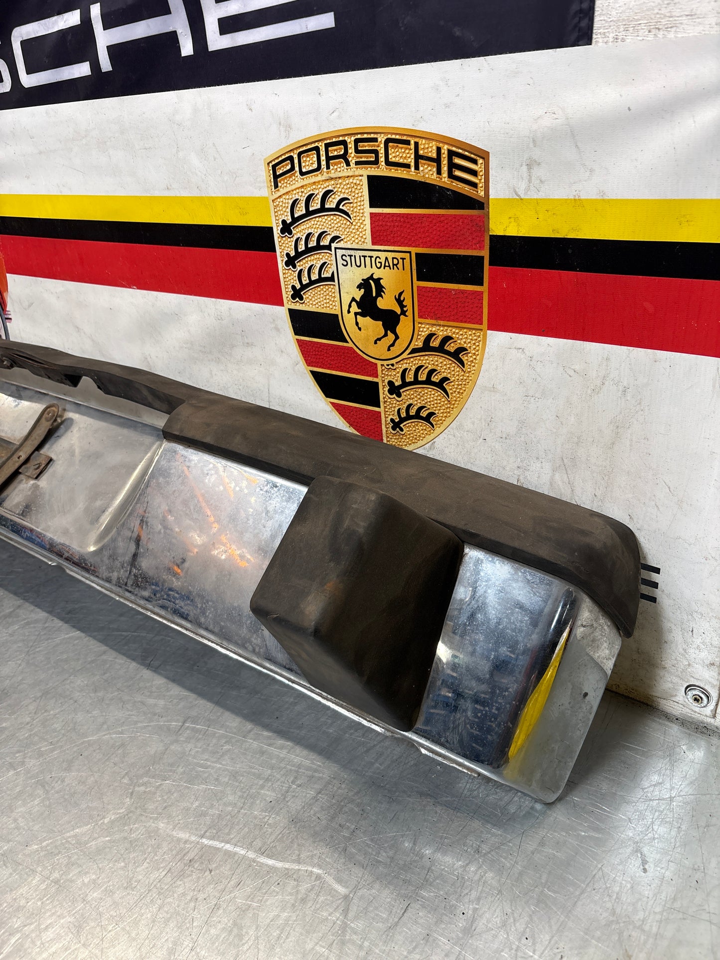 Porsche 914 chrome rear bumper, used 91450501910