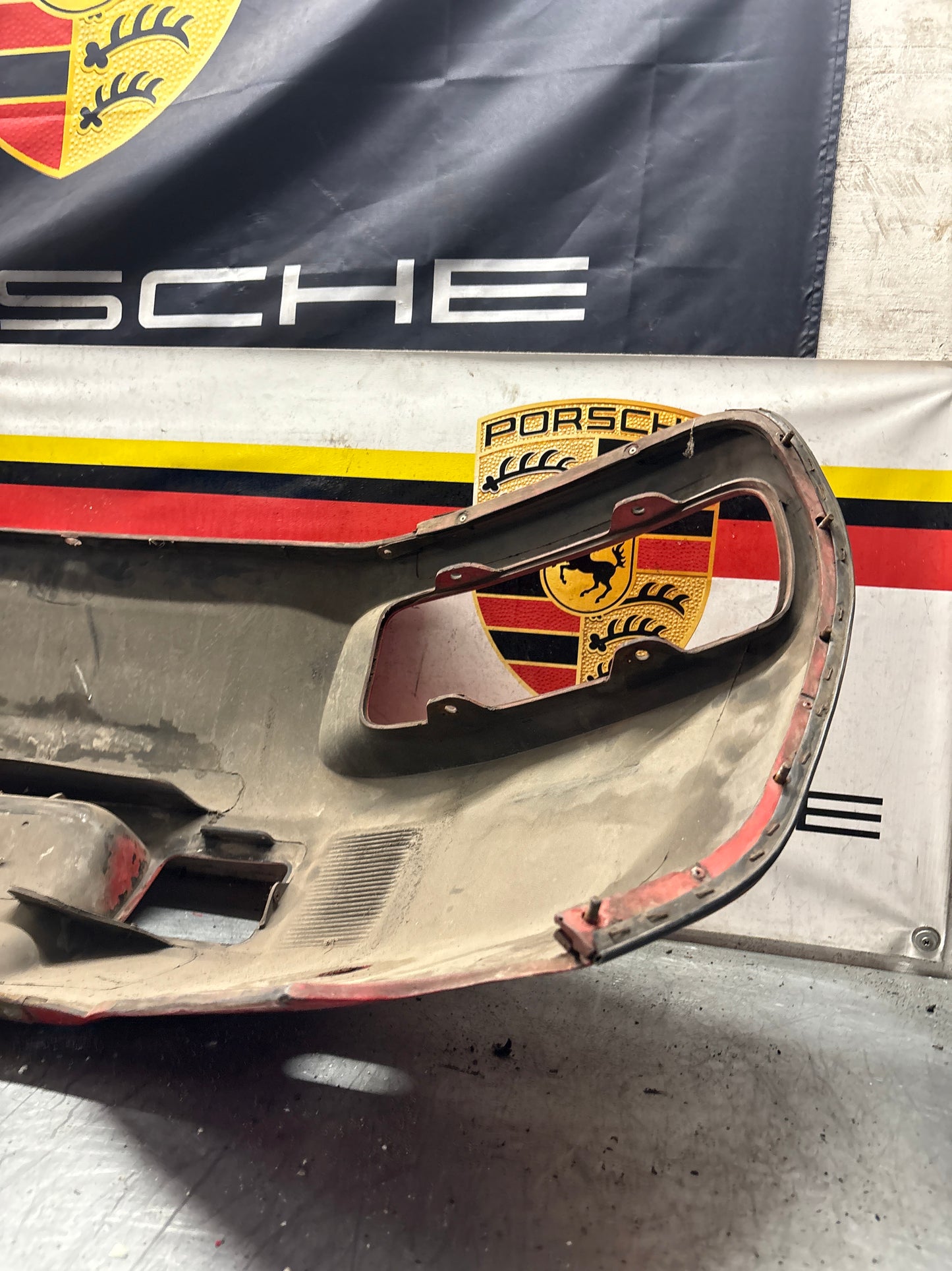 Porsche 928 rear bumper, used 928505023