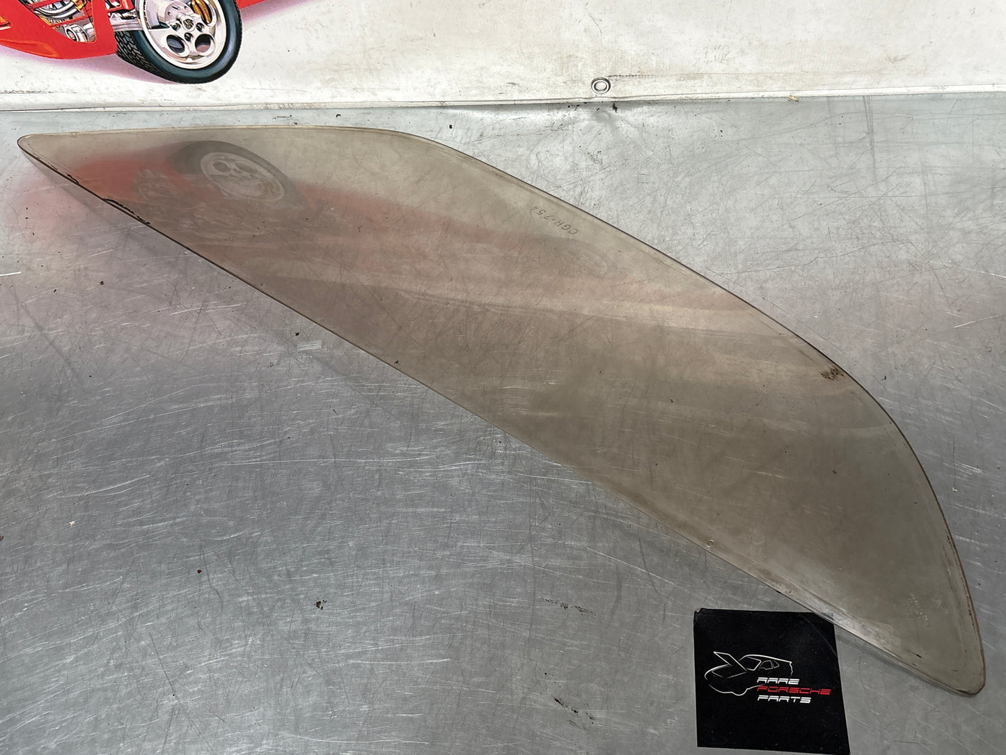 Porsche 928 rear quarter side glass, brown right, 92854310408 used