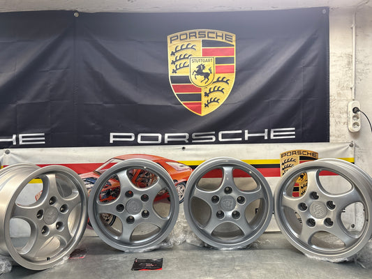 Porsche 944 968 16 inch alloy wheel set, refurbished 94436211400 / 94436211600