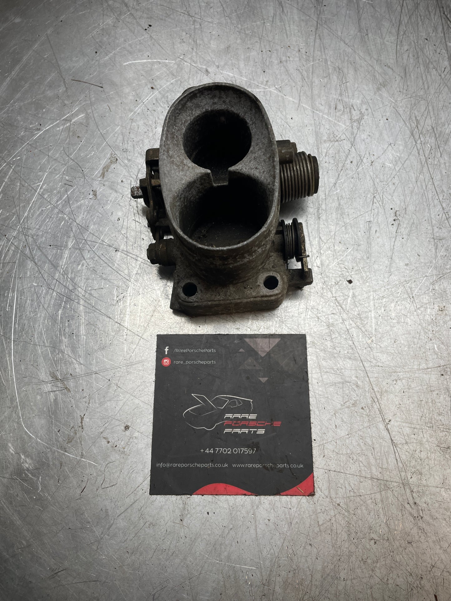 Porsche 924 2.0 throttle body 047133063K, used