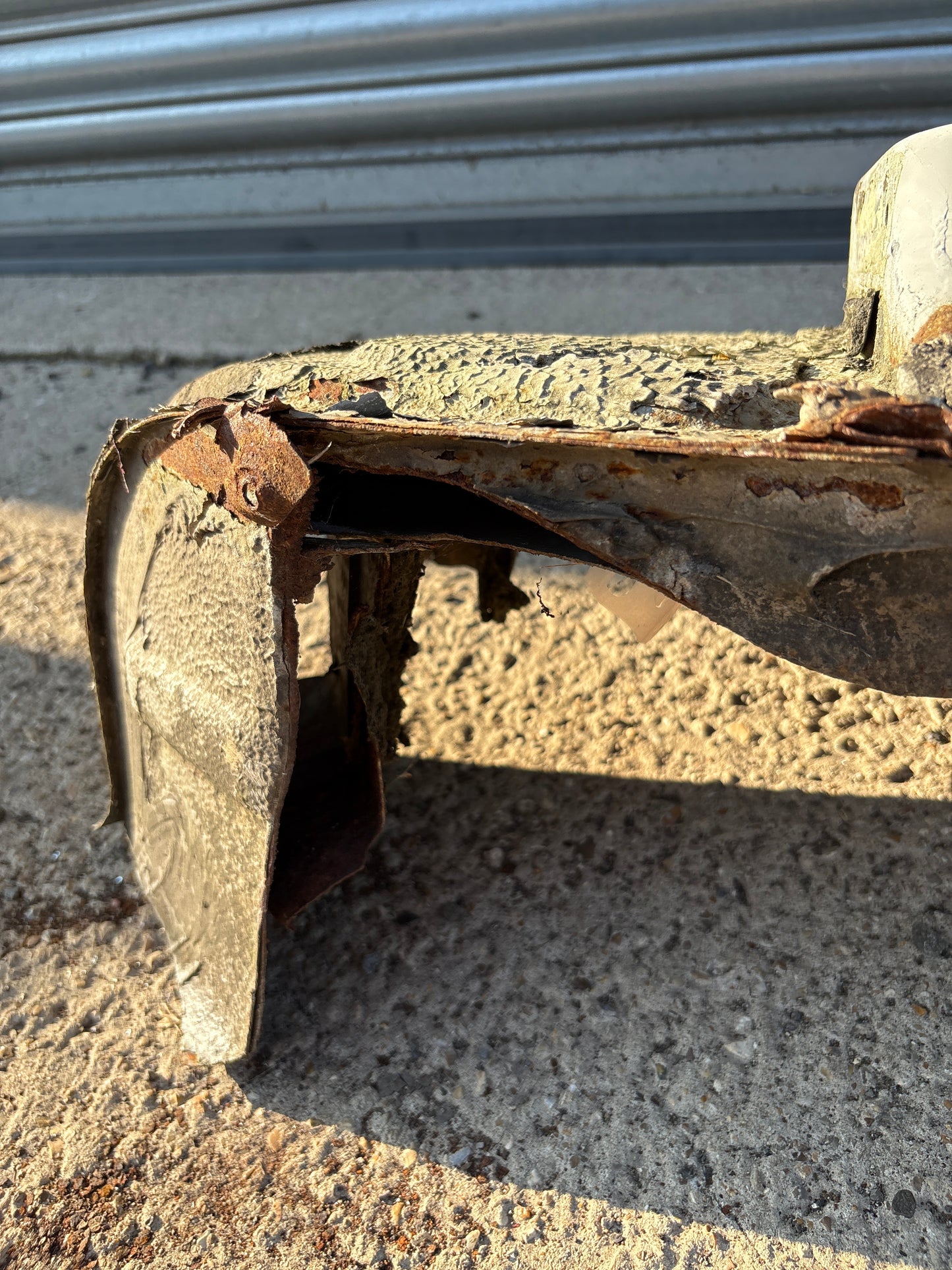 Porsche 924 Turbo Left Sill
