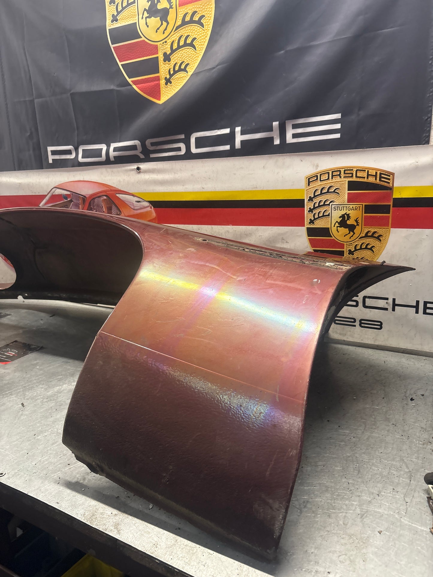 Porsche 928 -87 front left wing, 92850301103 used