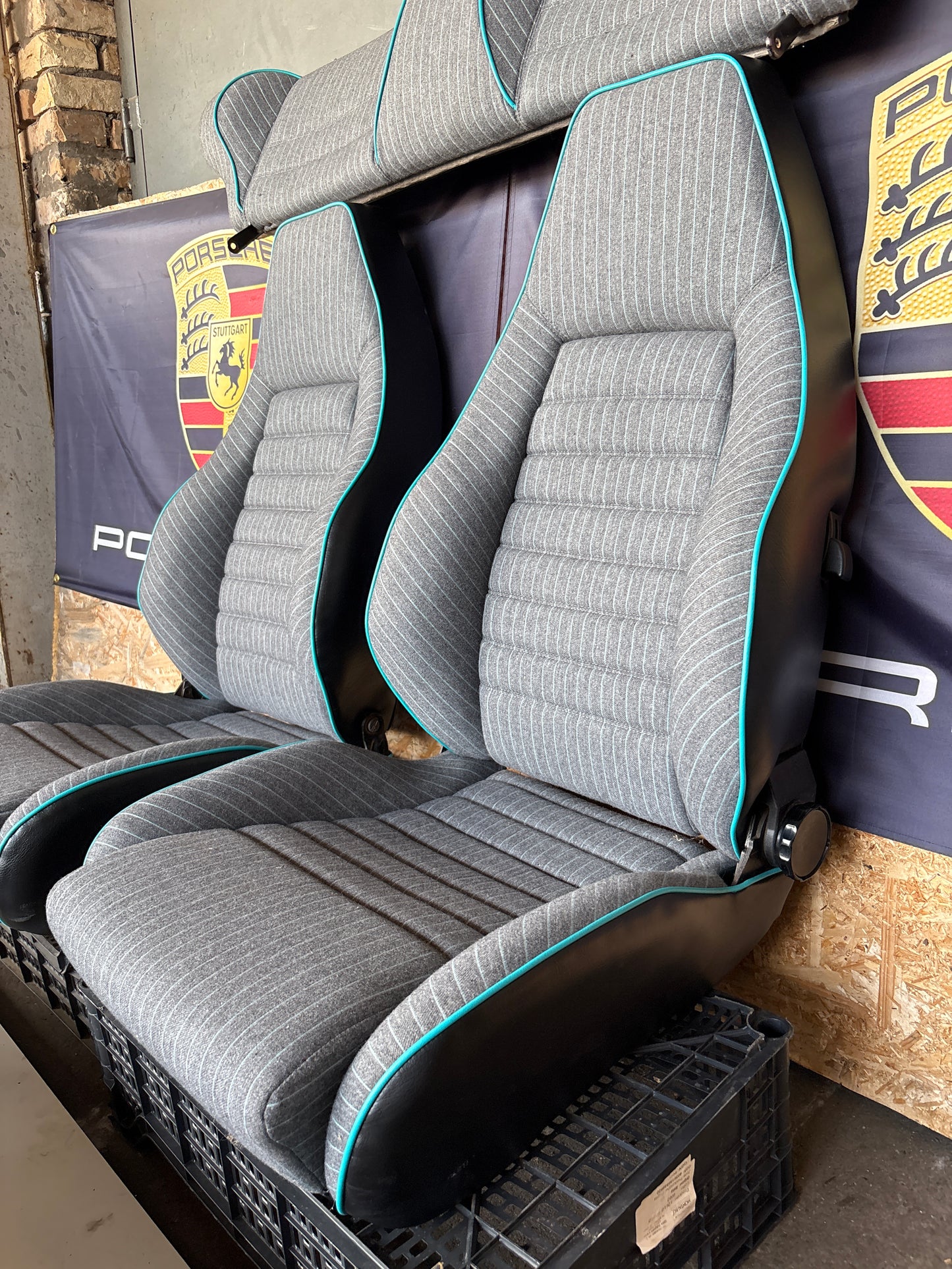Porsche 924S Le Mans Recaro Sport seats set