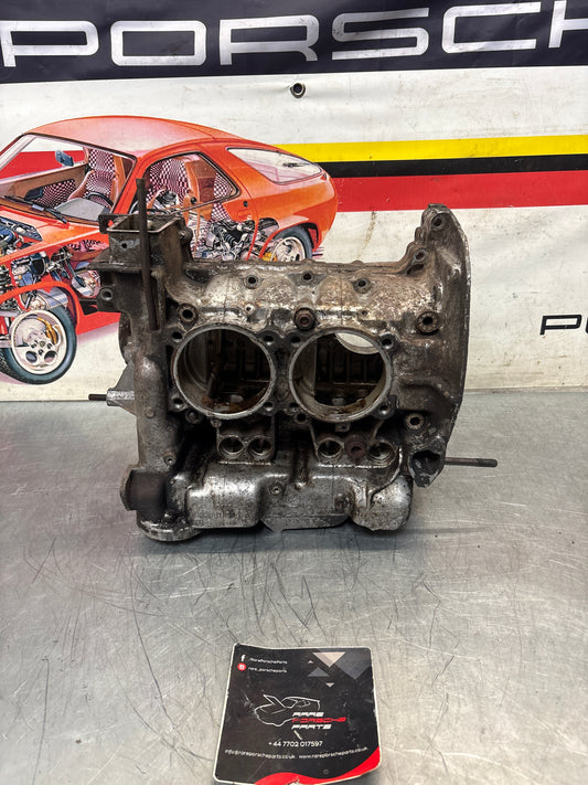 Porsche 914 1.8L engine case, used EC011388