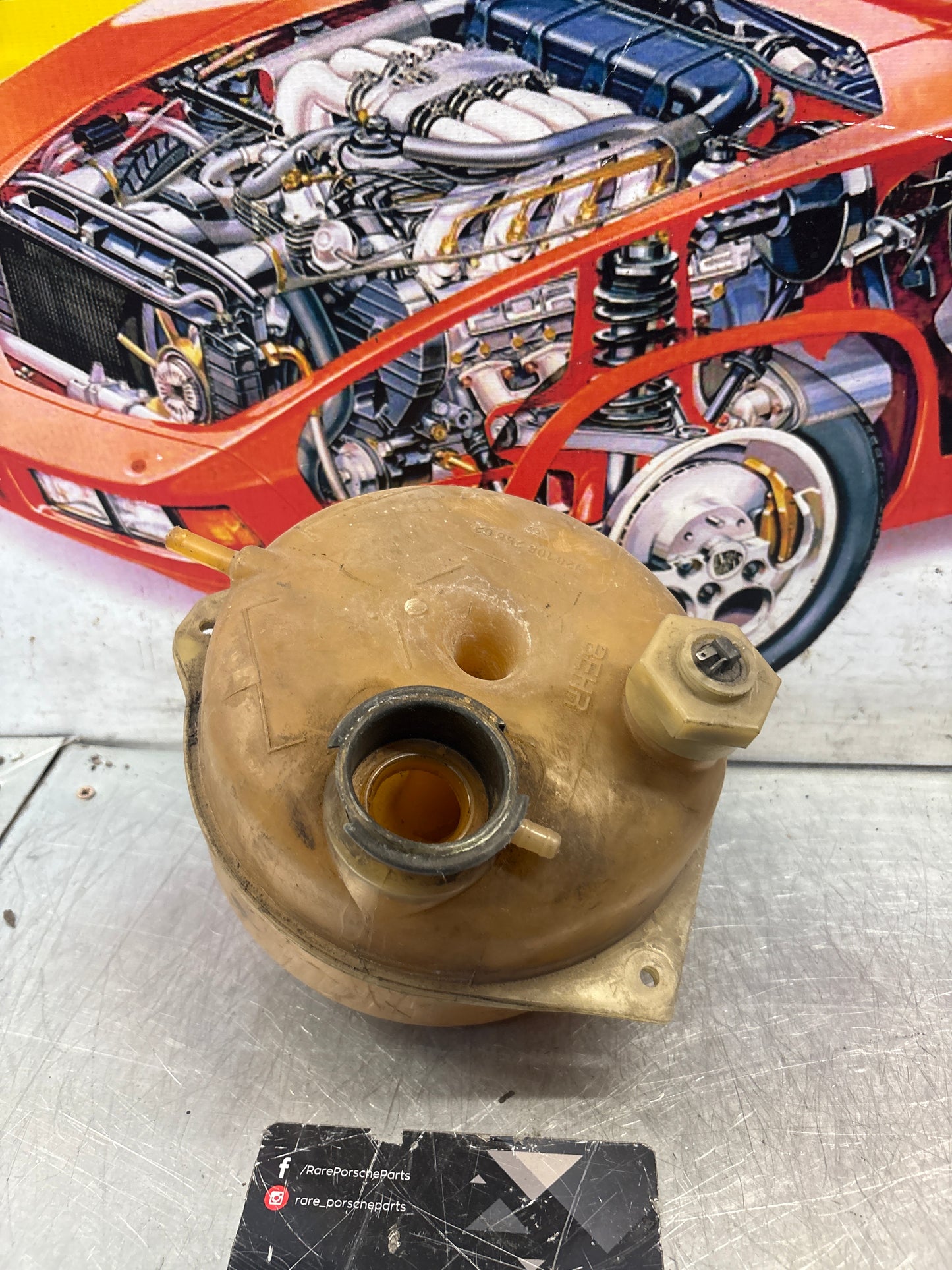 Porsche 928 coolant radiator expansion tank reservoir 92810625602, used