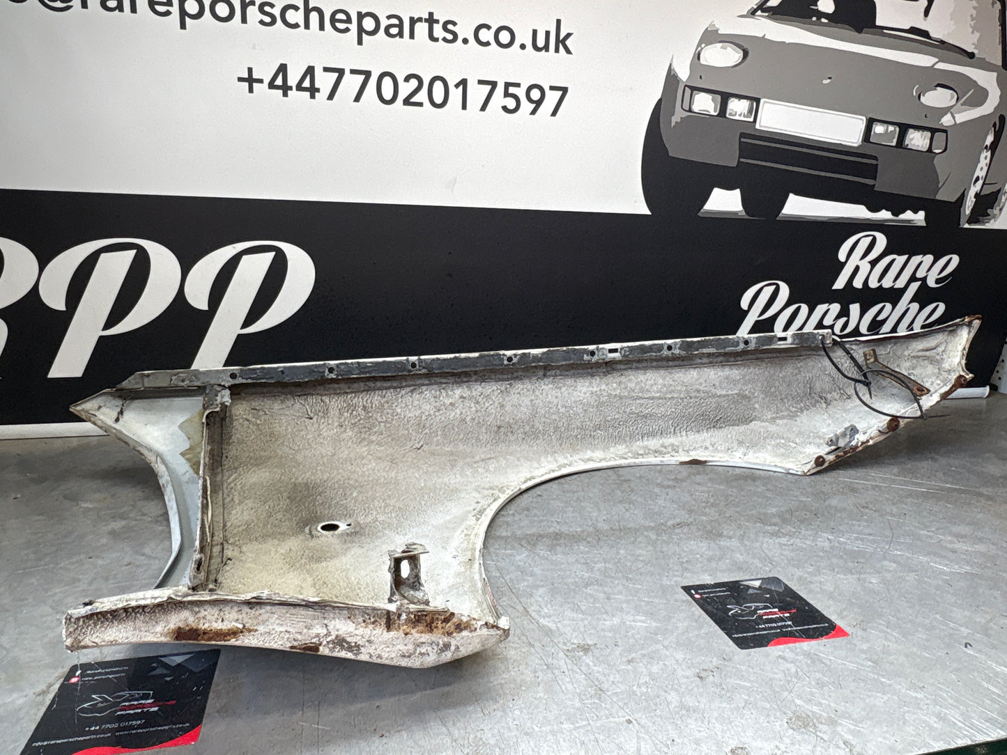 Porsche 944 early left front wing, please see photos, used