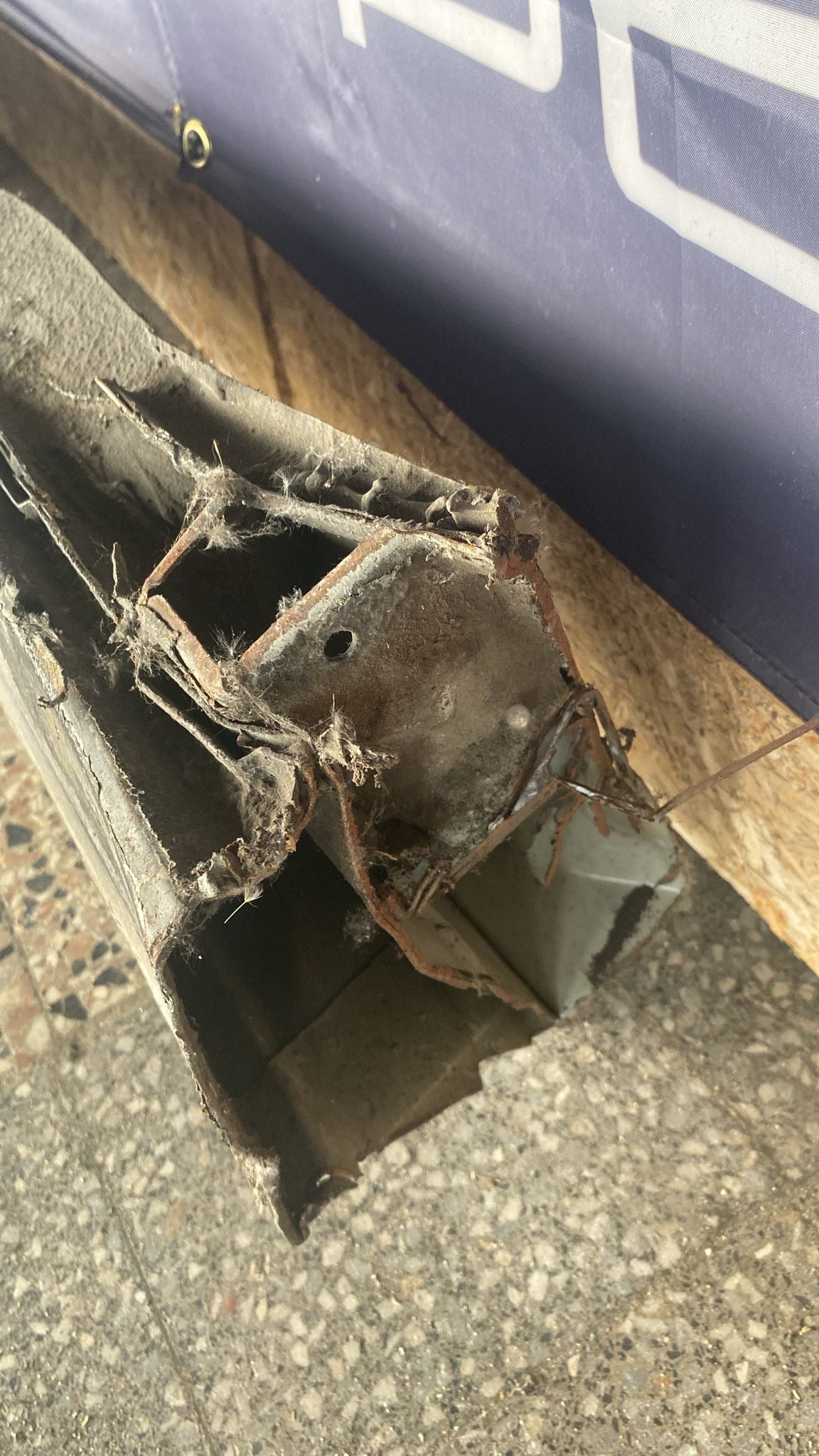 Porsche 944 right sill section with 94450361200