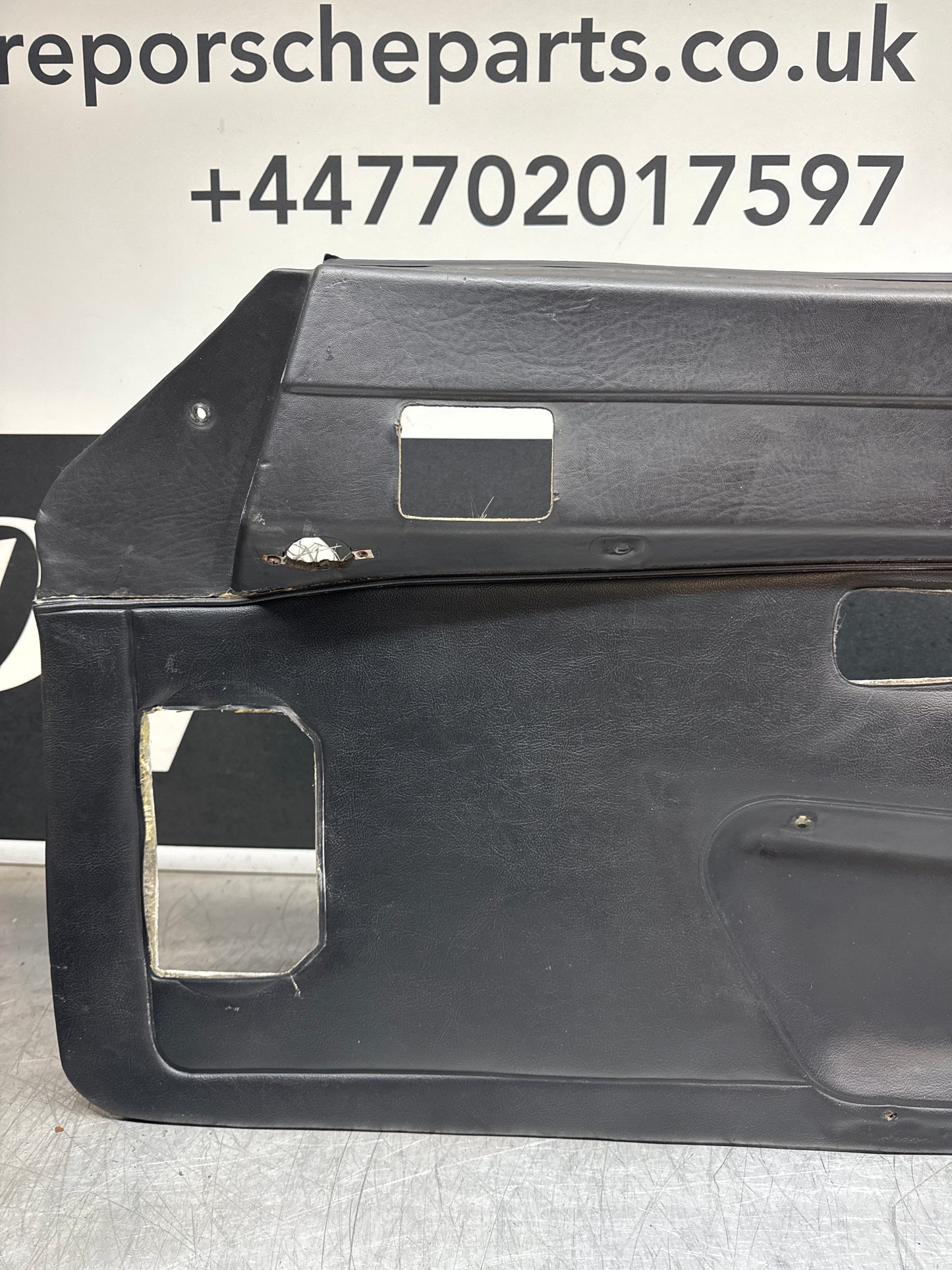 Porsche 924/944 early Porsche black door card used condition right side, Rhd, Fibreglass repaired. 478867012