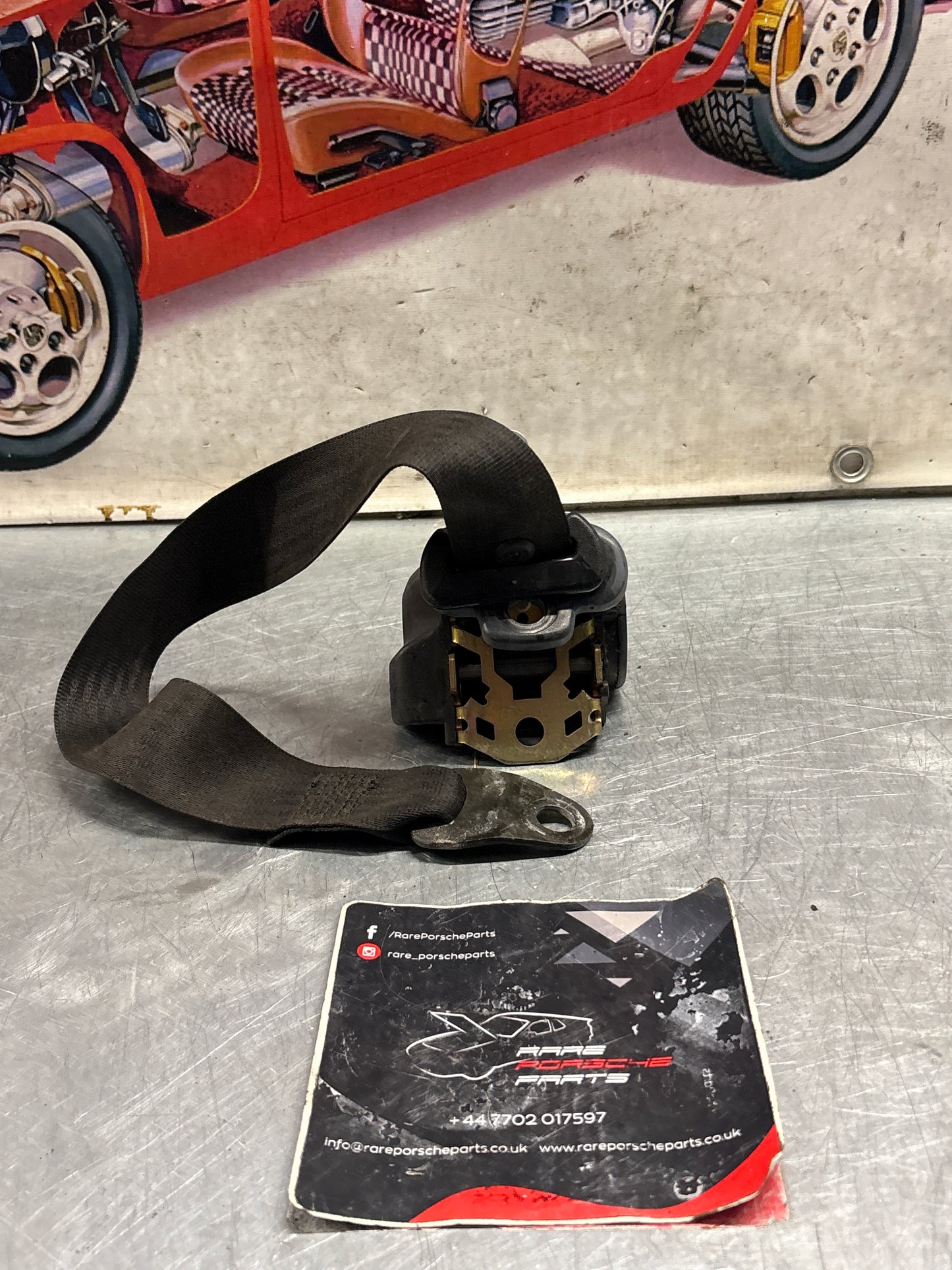 Porsche 911 964 left seat belt, used 96480303300