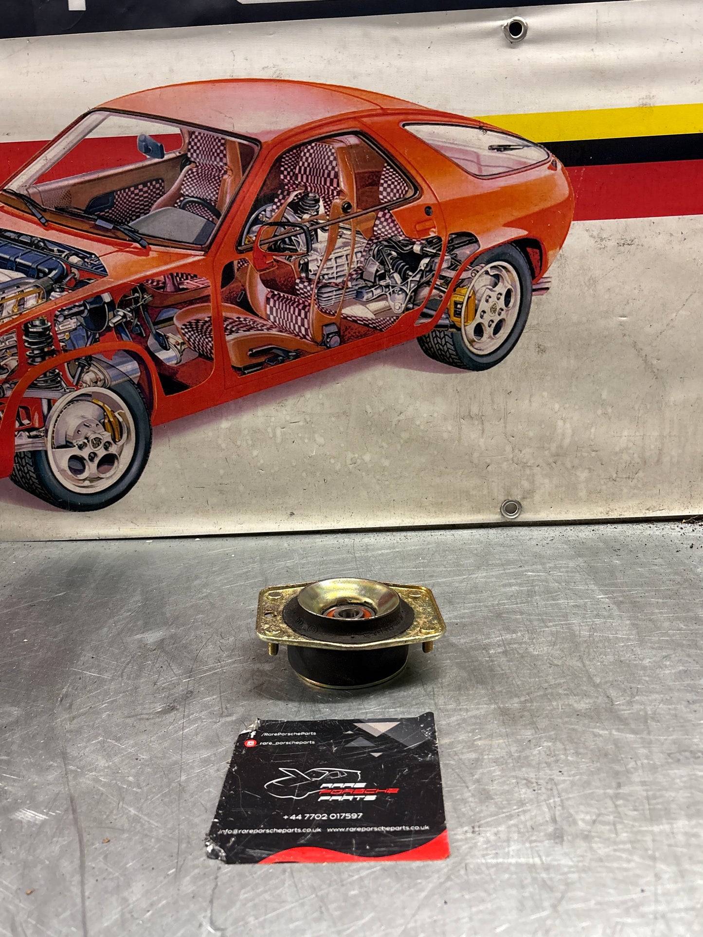 Porsche 944 S2 / turbo 95134301830 Top Mount Suspension Strut Mounting refurbished with new bearing