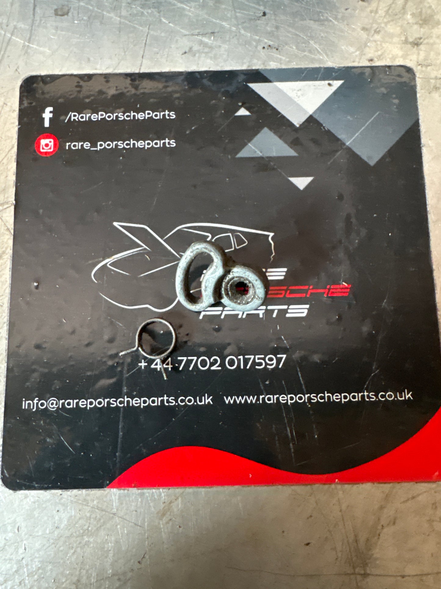 Porsche 924 door lock barrel arm connector piece 477837497 complete