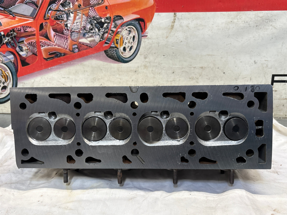 Porsche 924 Turbo reconditioned cylinder head with camshaft 9311043013R