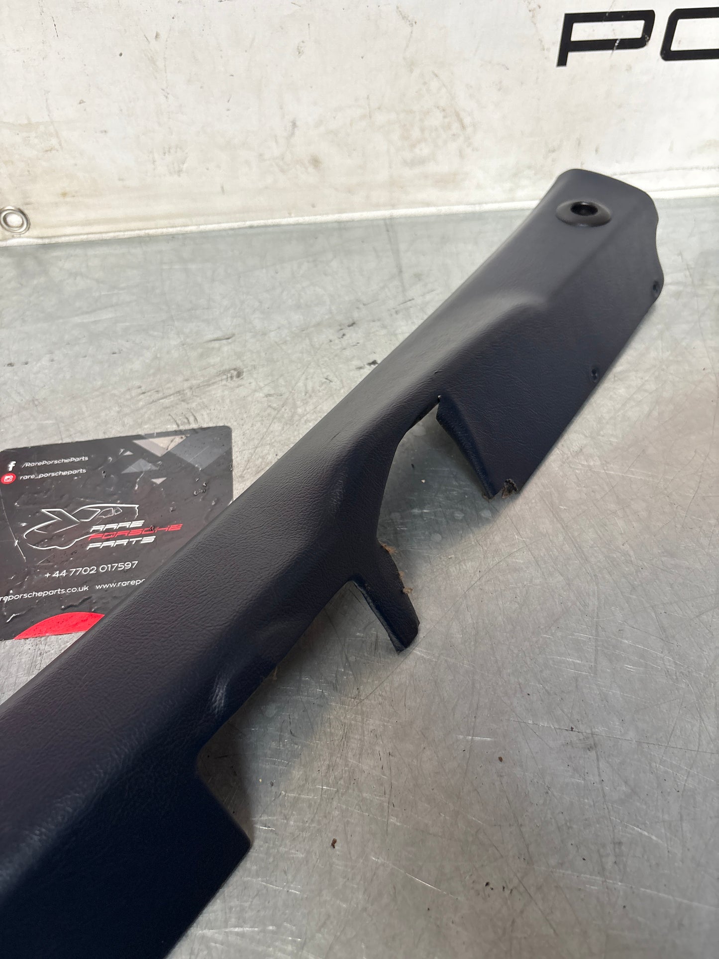 Porsche 928 tailgate interior trim, used, cobalt blue 92855504705