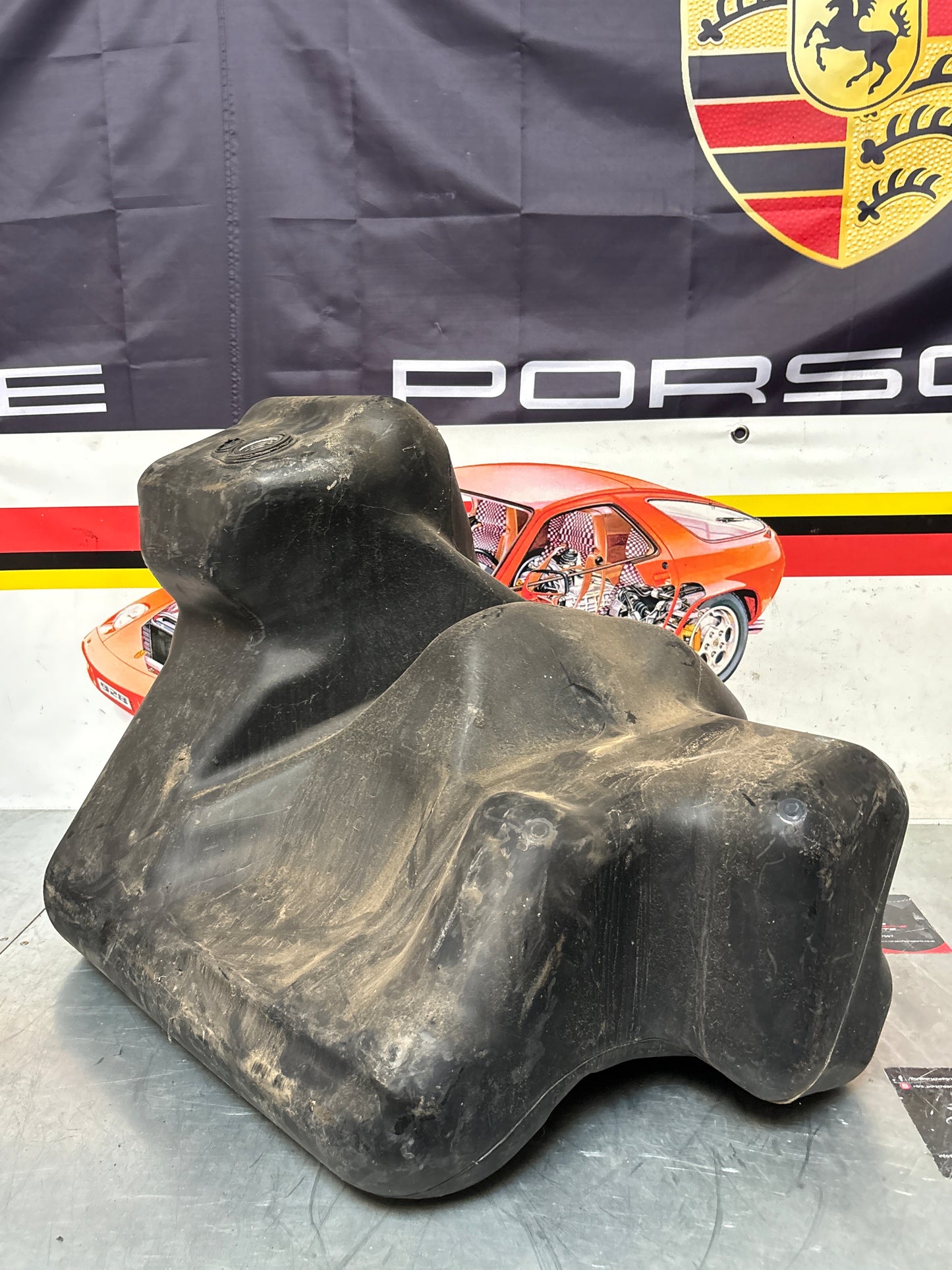 Porsche 911 993 964 RHD fuel tank, used 99320102200