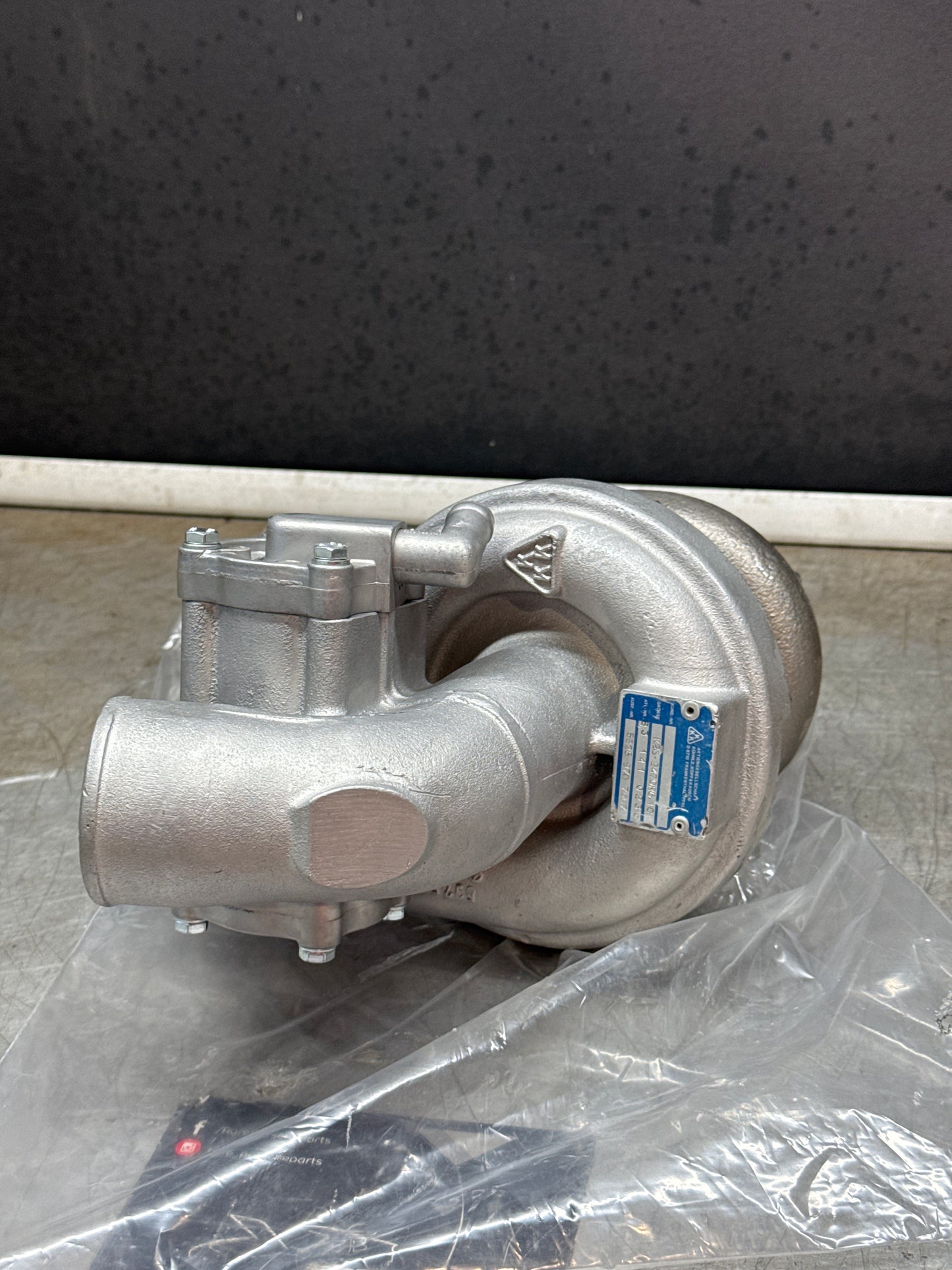 Porsche 924 Turbo, 170 PS 53269707007, Refurbished