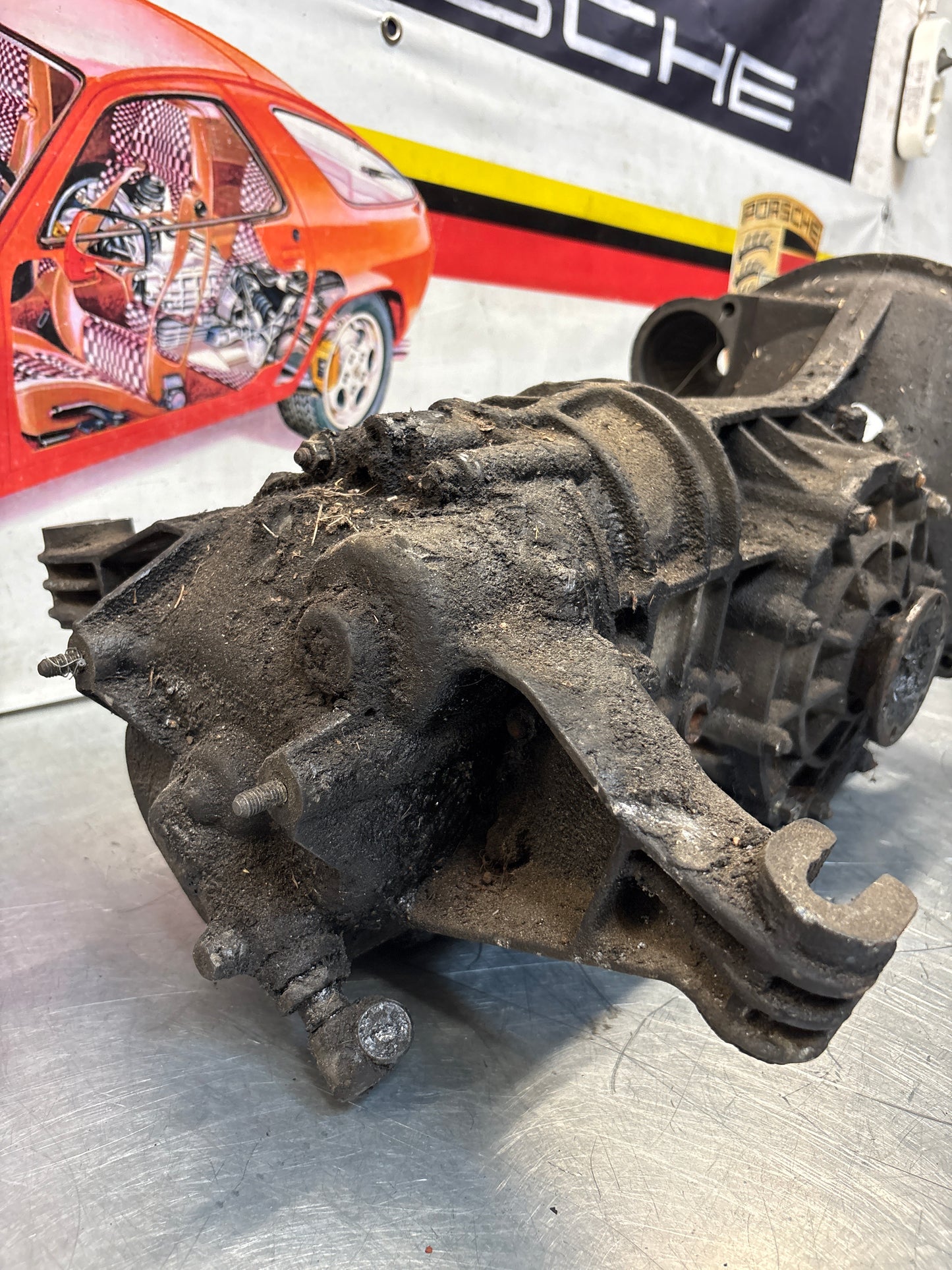 Porsche 914 transmission, used, for spares or repair unknown condition HA12113