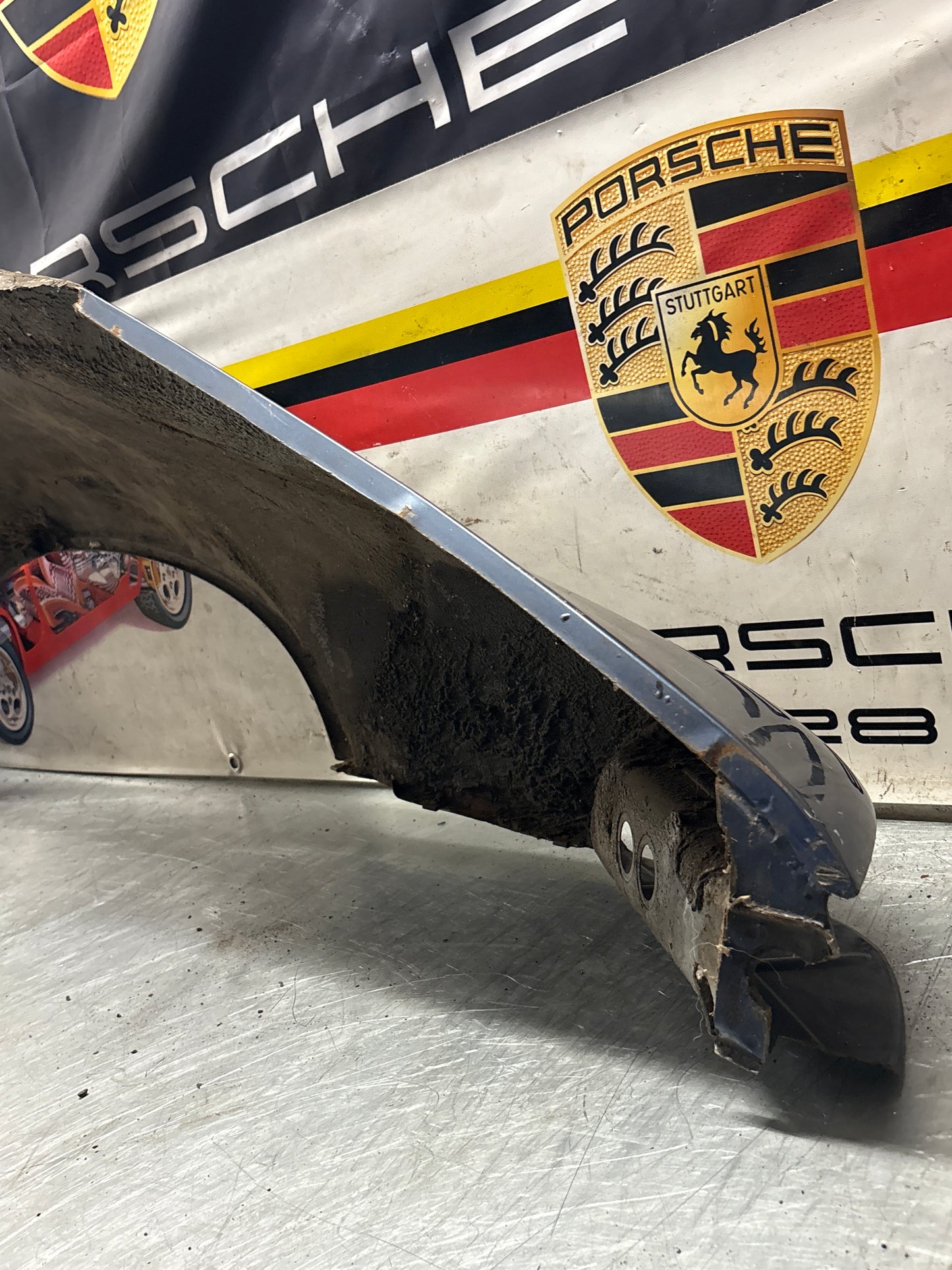 Porsche 911 964 rear right fender cut, used 96450306201