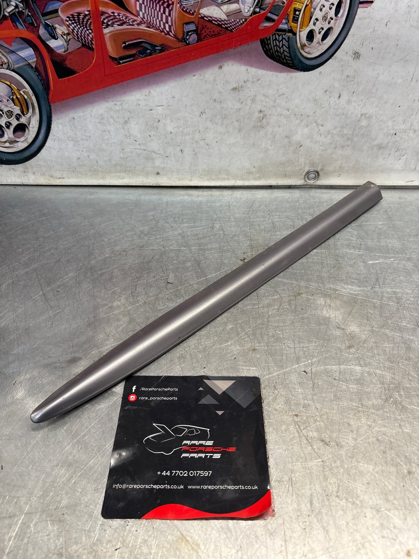 Porsche 928 Right rear Protective Moulding, used 92855904203