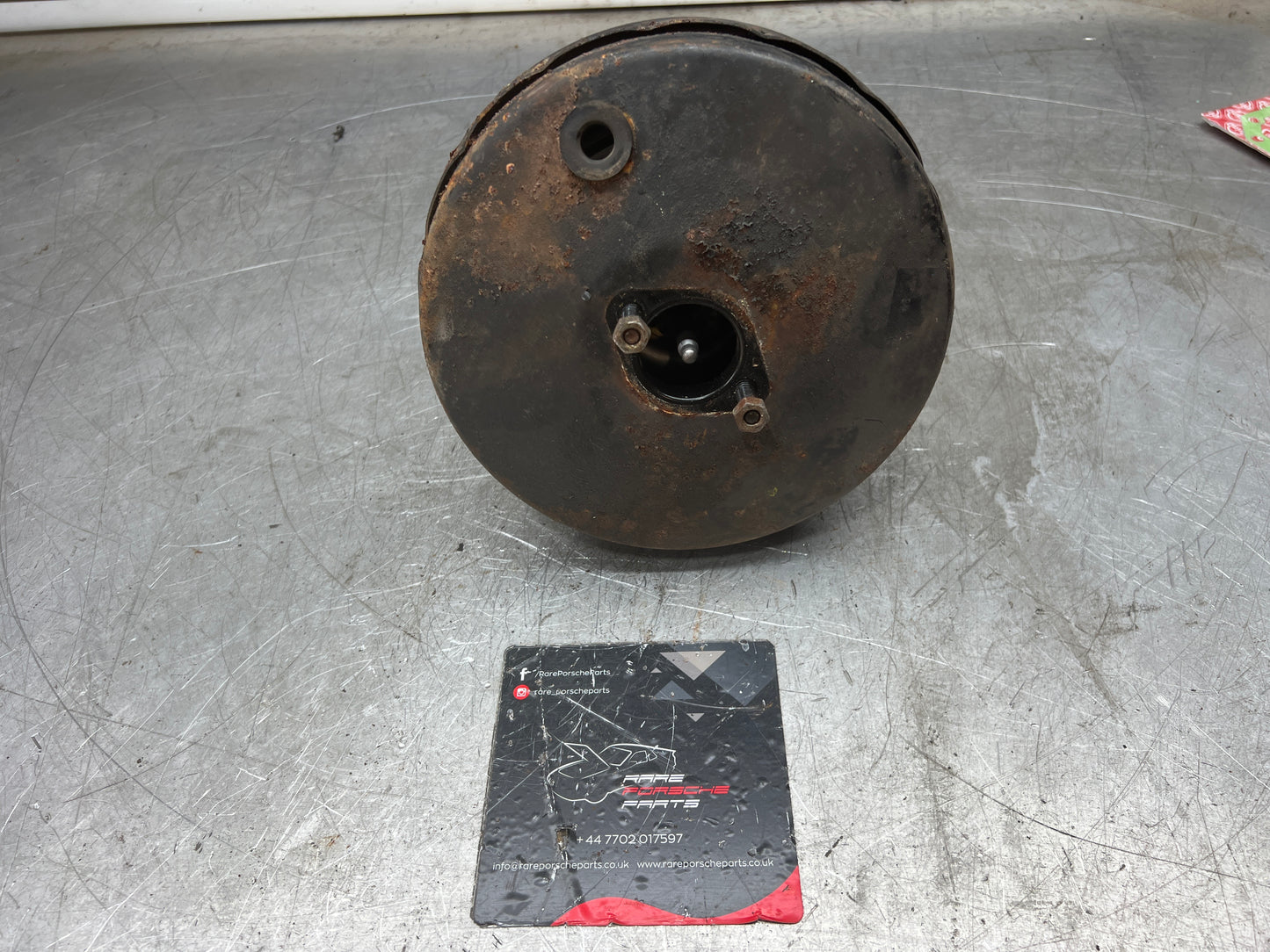 Porsche 944 brake booster, used 95135502711