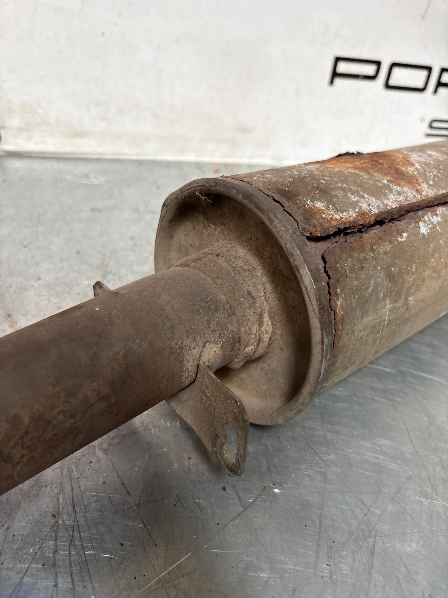 Porsche 944 exhaust middle section, used 94411108201 / 94411108300