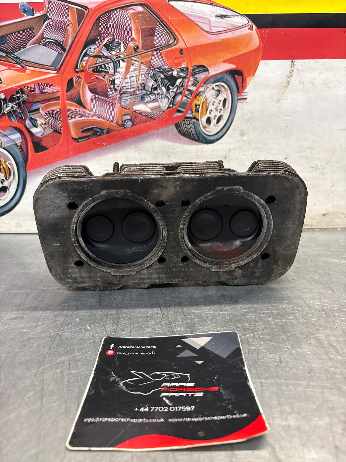 Porsche 914, cylinder head, used 022101372