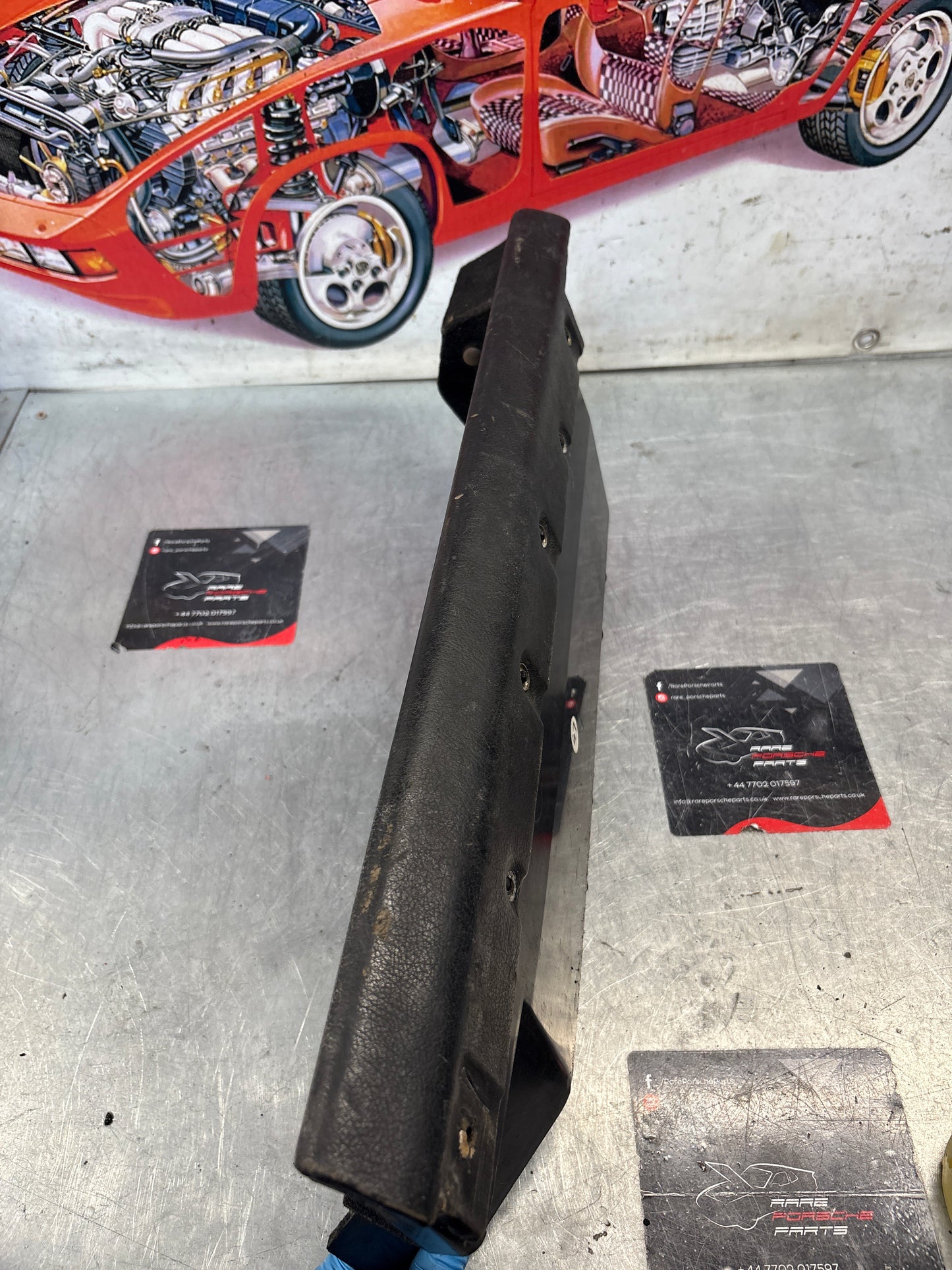 Porsche 928 under glove box shelf, black 92855207702 LHD only, used