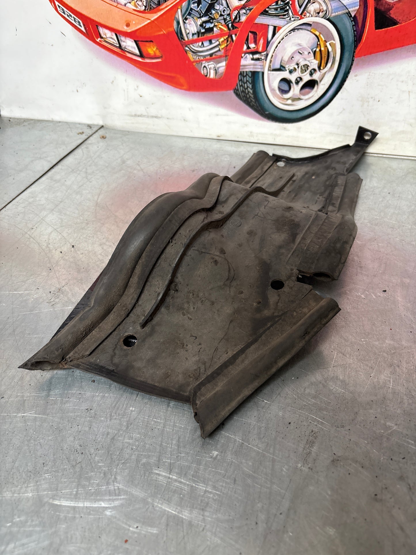 Porsche 944 N/S Left Wheel Arch Splash Shield 94450332101