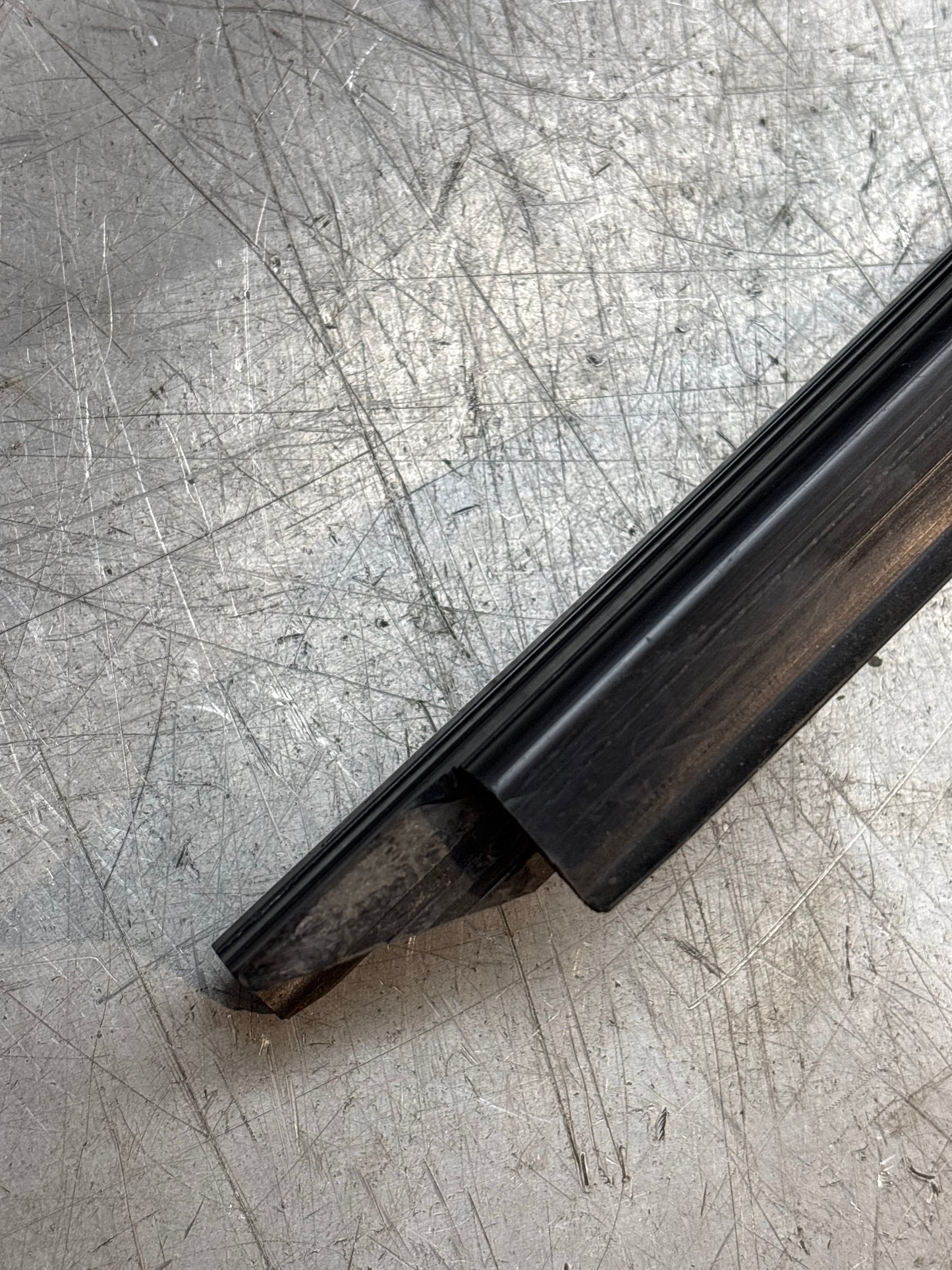 Porsche 944 85.5- left sill trim, scuff plate used 94455112100