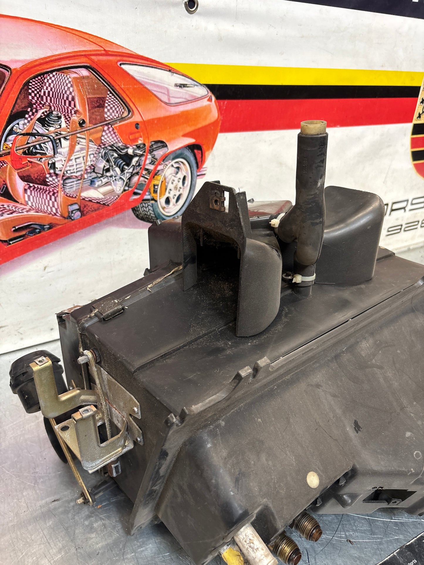 Porsche 928 heater box, LHD, 92857303604, used
