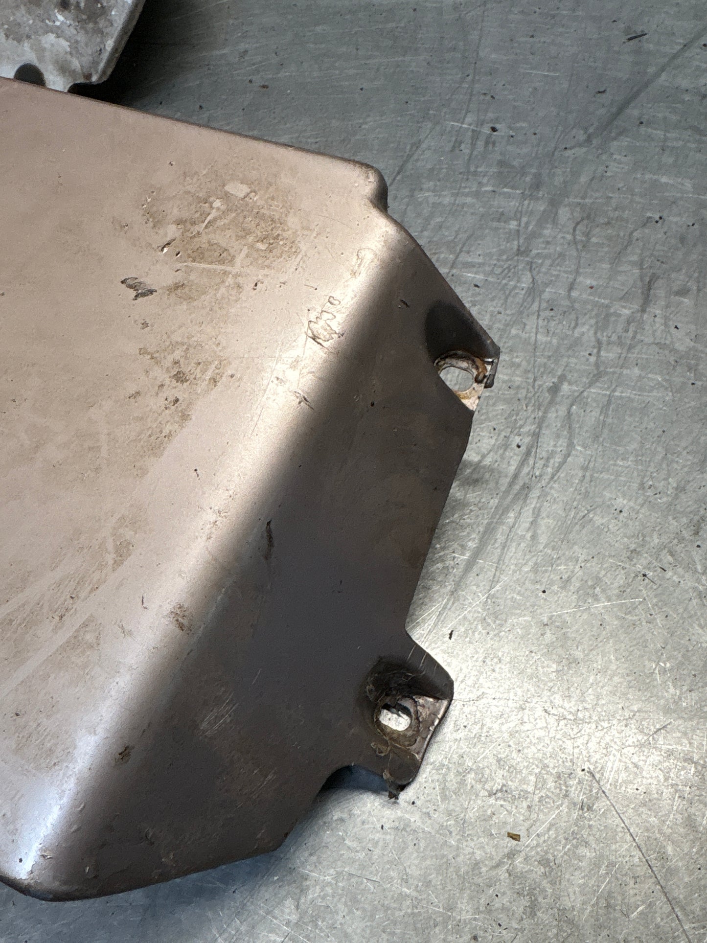 Porsche 944 lower rear spoiler / splitter / valance 95150405200 95150405100 used