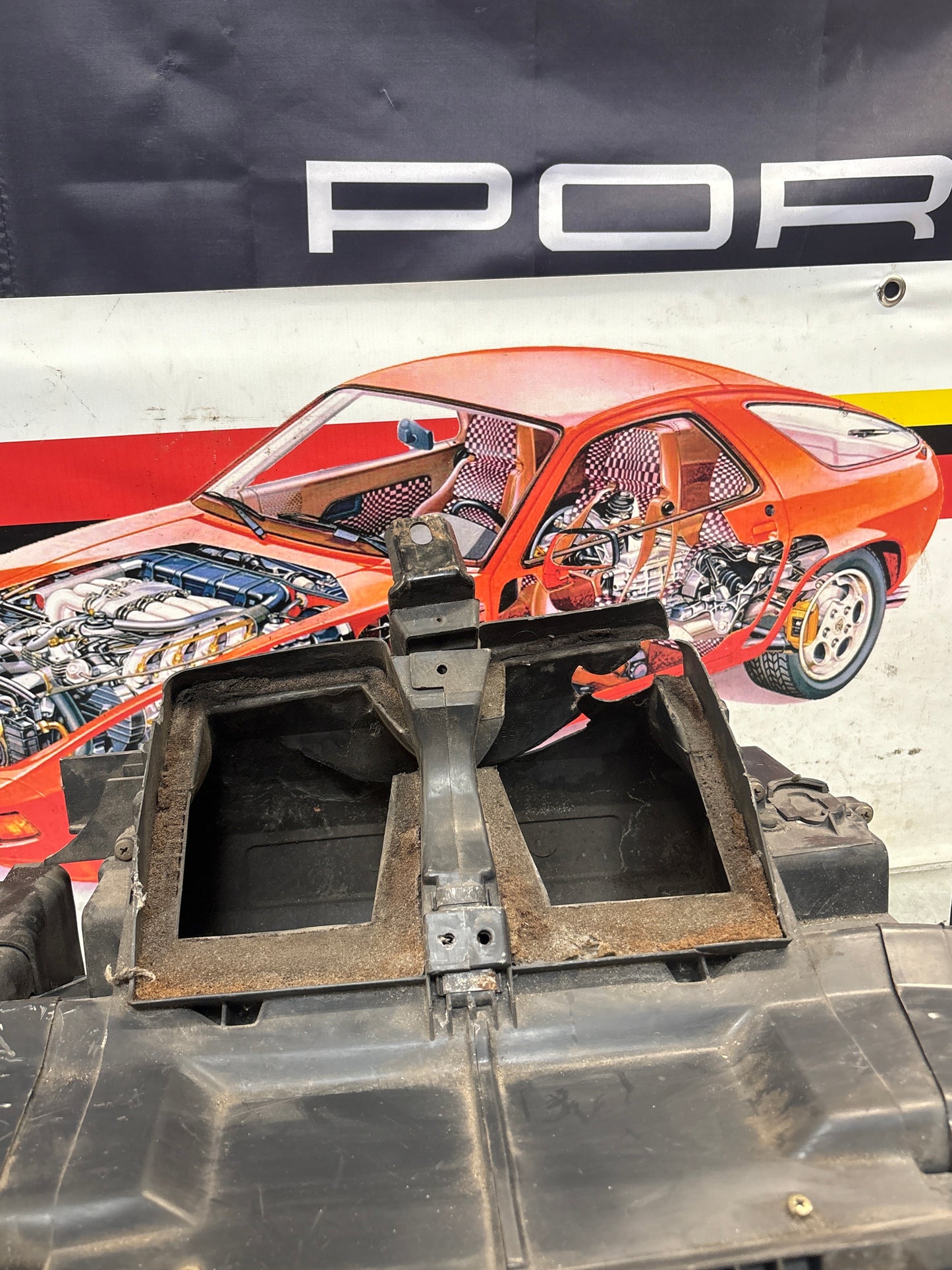 Porsche 944 968 (1986-95) heater box, used