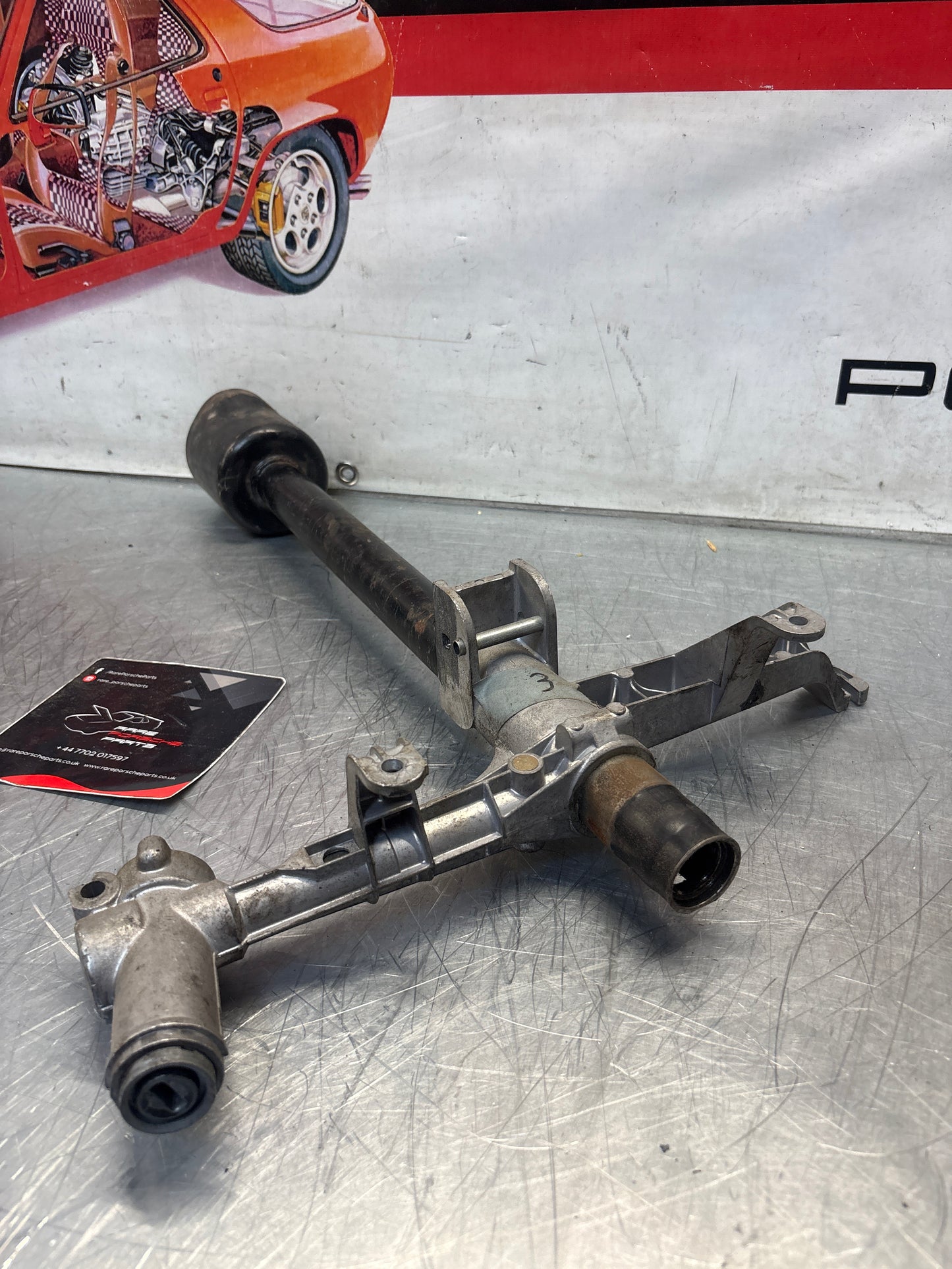 Porsche 928 steering coloumn assembly, used 92834707300 / 01