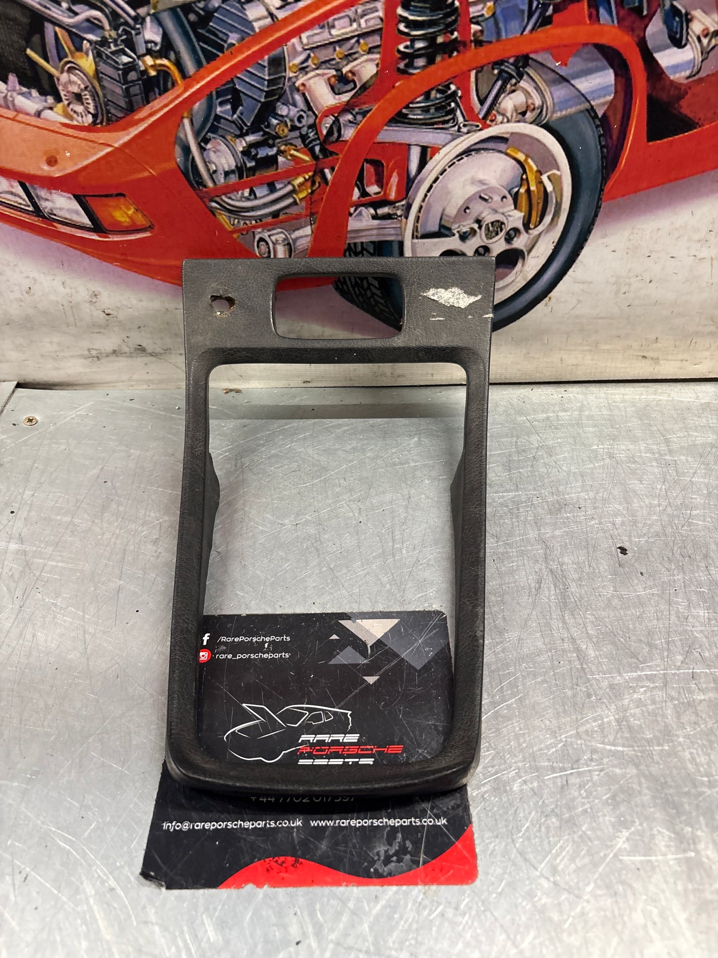 Porsche 928 Centre Console Gear Stick Surround Trim 92855204708 Black used