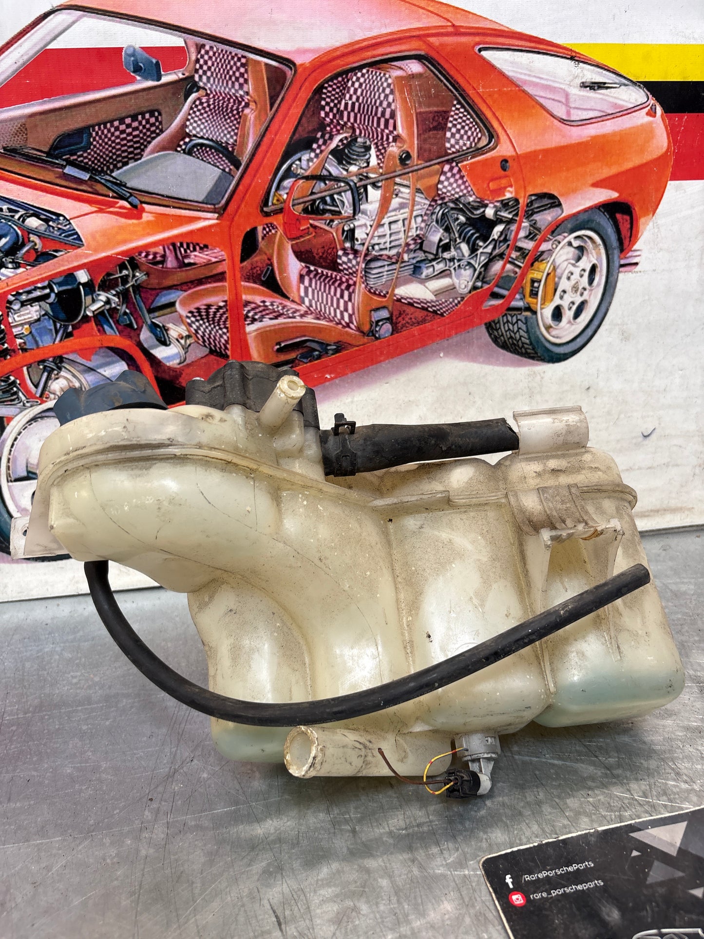 Porsche 911 996.1 coolant expansion tank, used 99610604756