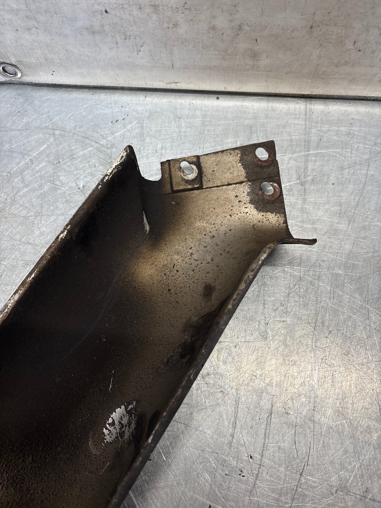 Porsche 928 heat shield protection plate 92850493104 Later type with ribs, used