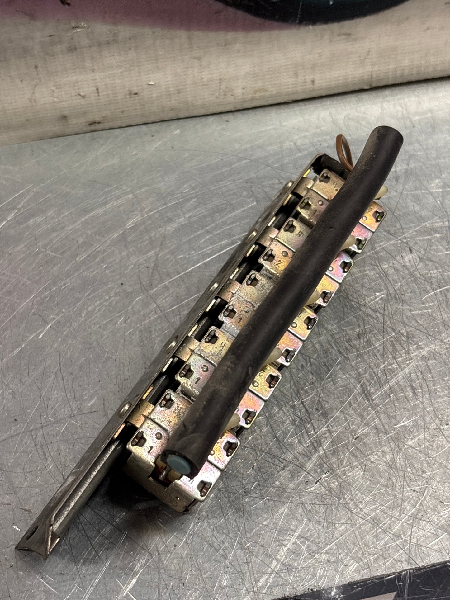 Porsche 928 A/C heater control unit wiring, used 92861292104