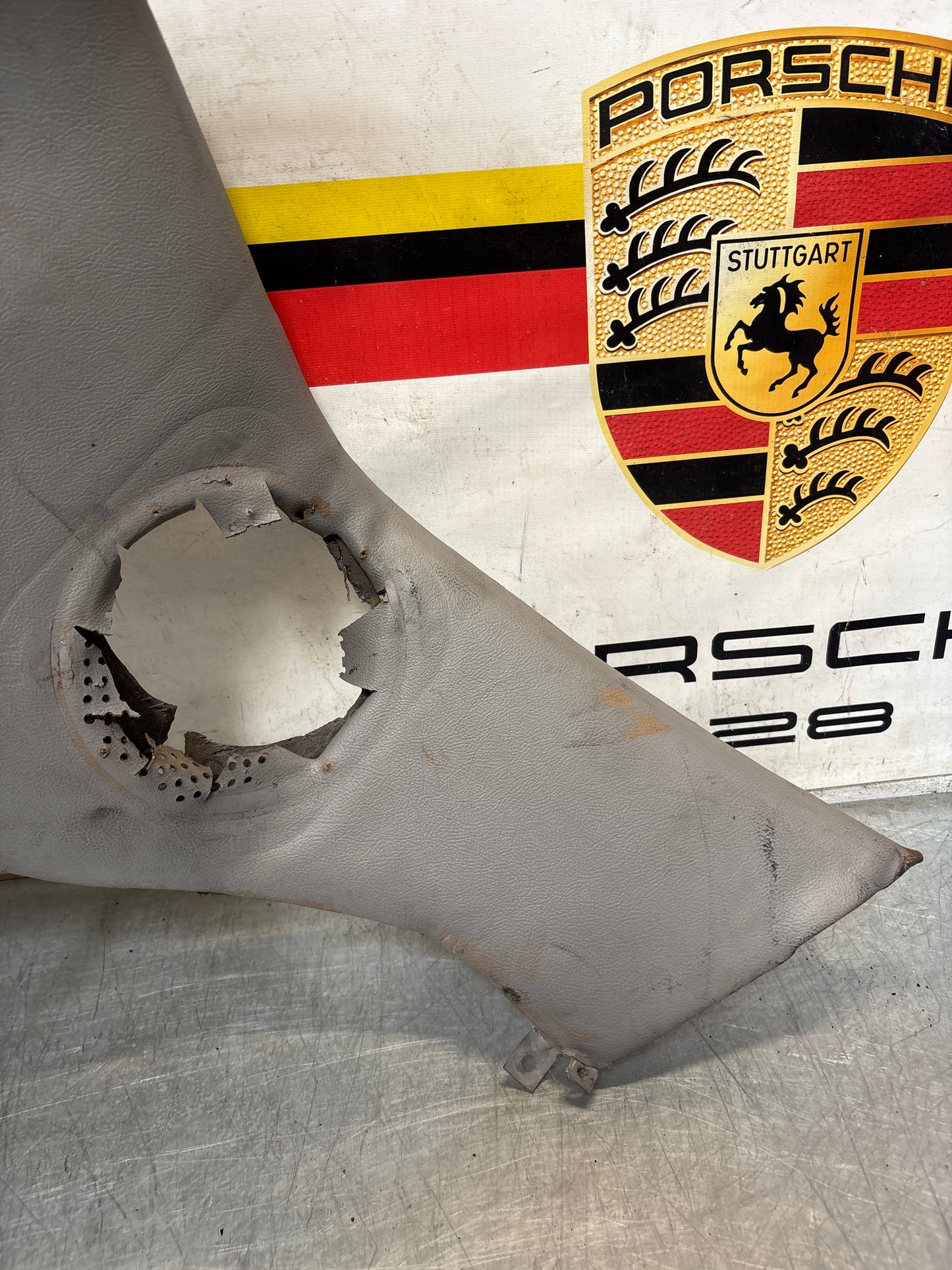 Porsche 928 left side lower side trim panel, grey used 92855502157