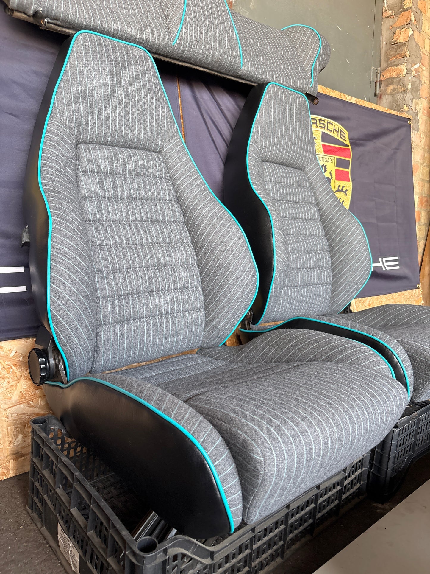 Porsche 924S Le Mans Recaro Sport seats set