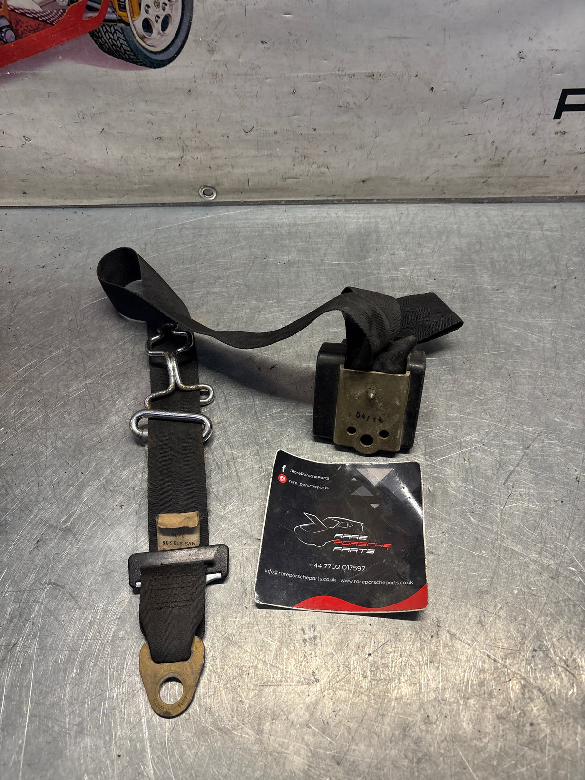 Porsche 914 right side seat belt, used 91480318211