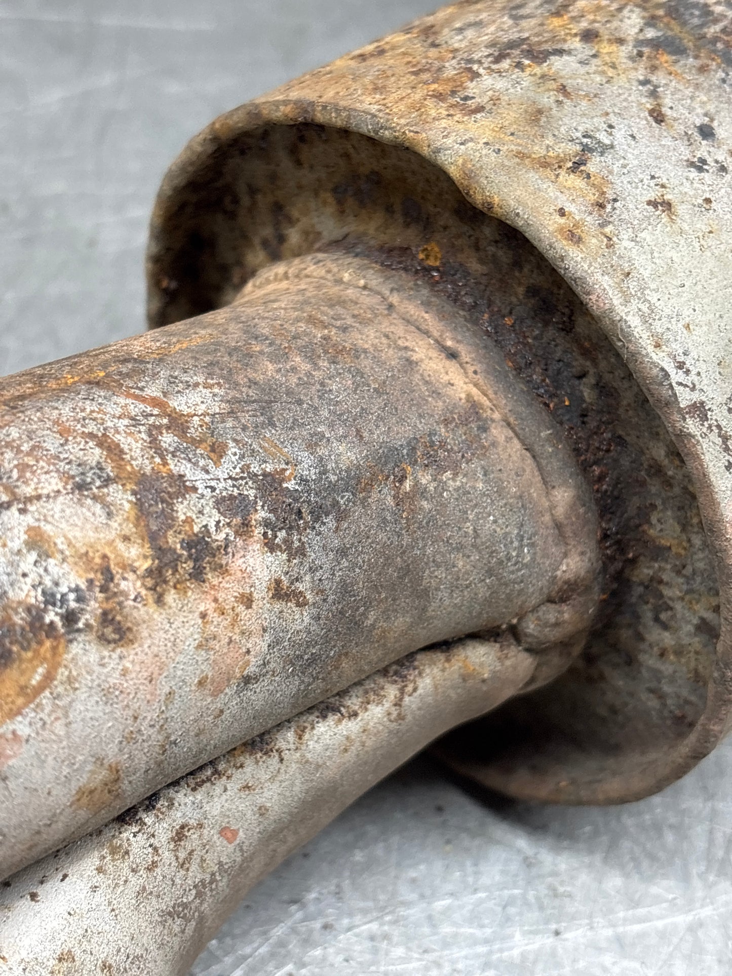 Porsche 911 930 exhaust muffler, 93011118303, spares or repair