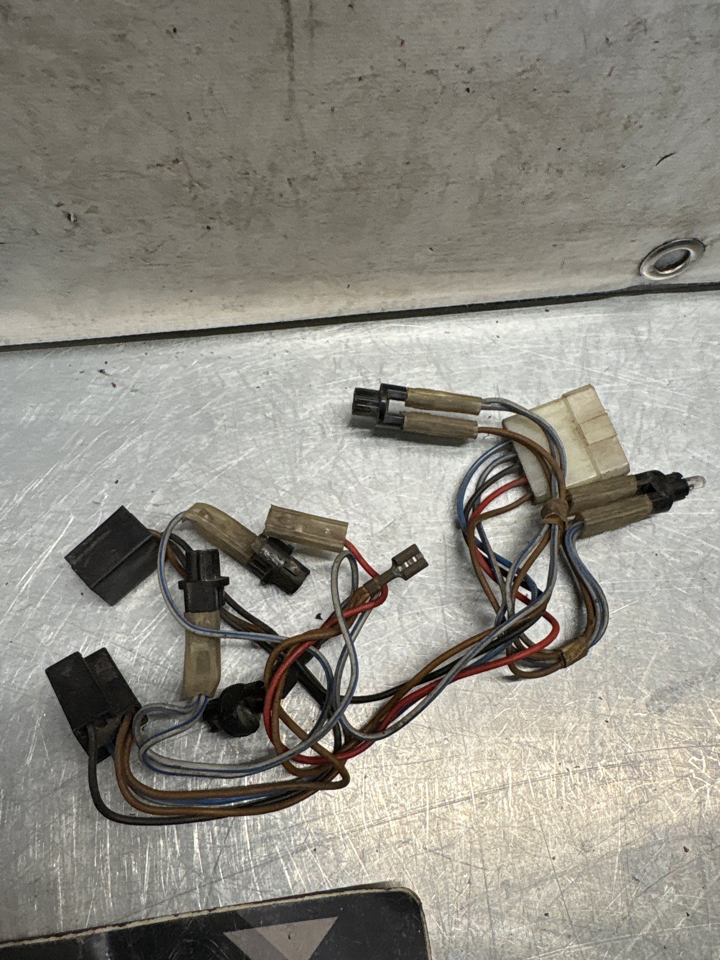 Porsche 924 76-79 instrument wiring harness, used 477971051