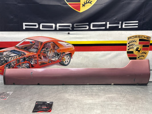 Porsche 928 S4 left sill cover, used 92855908502