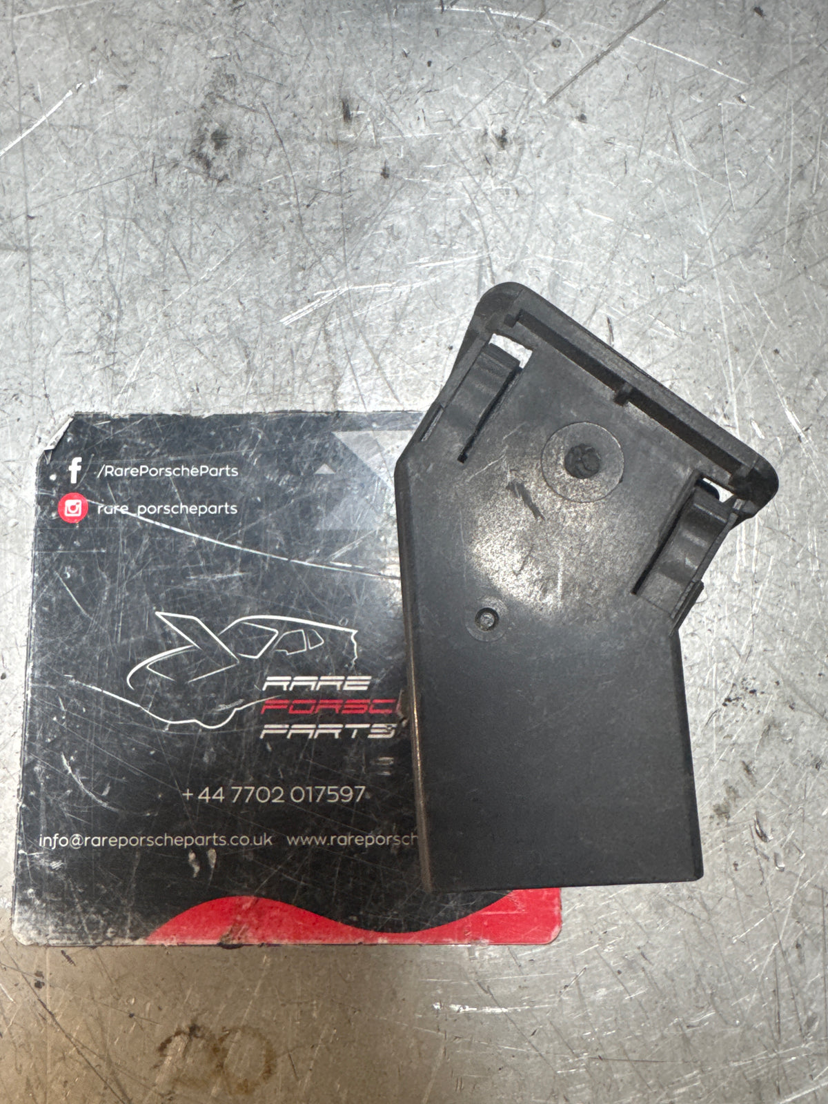 Porsche 924/944 Black dash air vent. Left hand, 477819231, used spares or repair